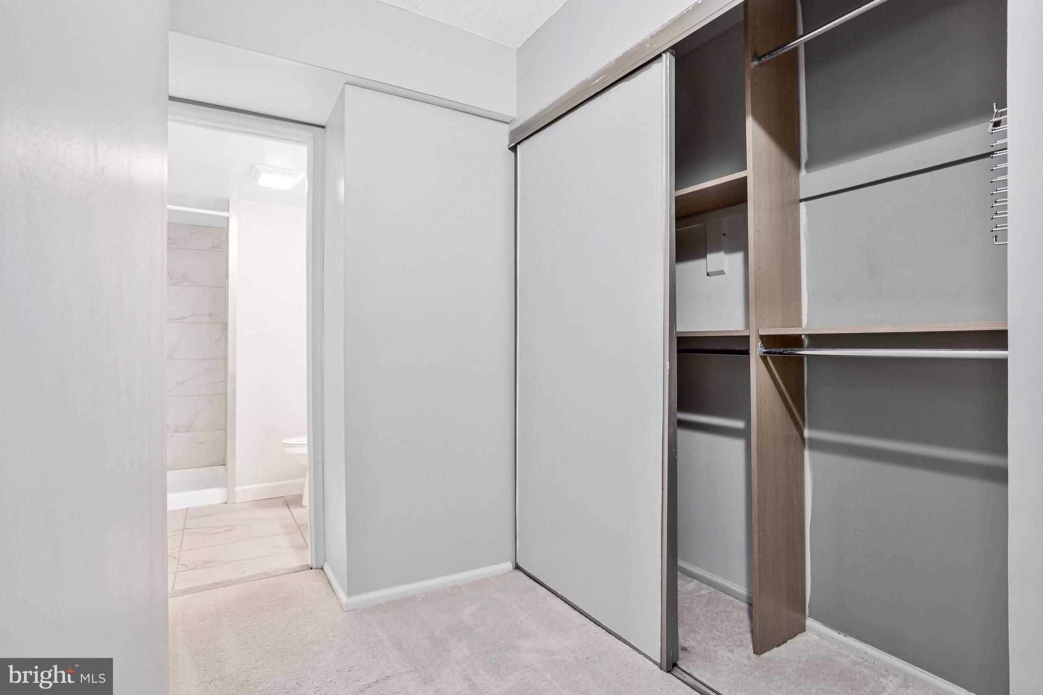 COLONIES AT MCLEAN - Residential