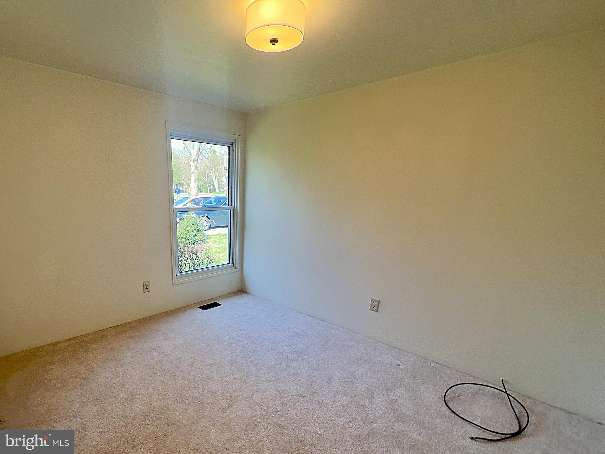 QUINCE ORCHARD KNOLLS - Residential Lease