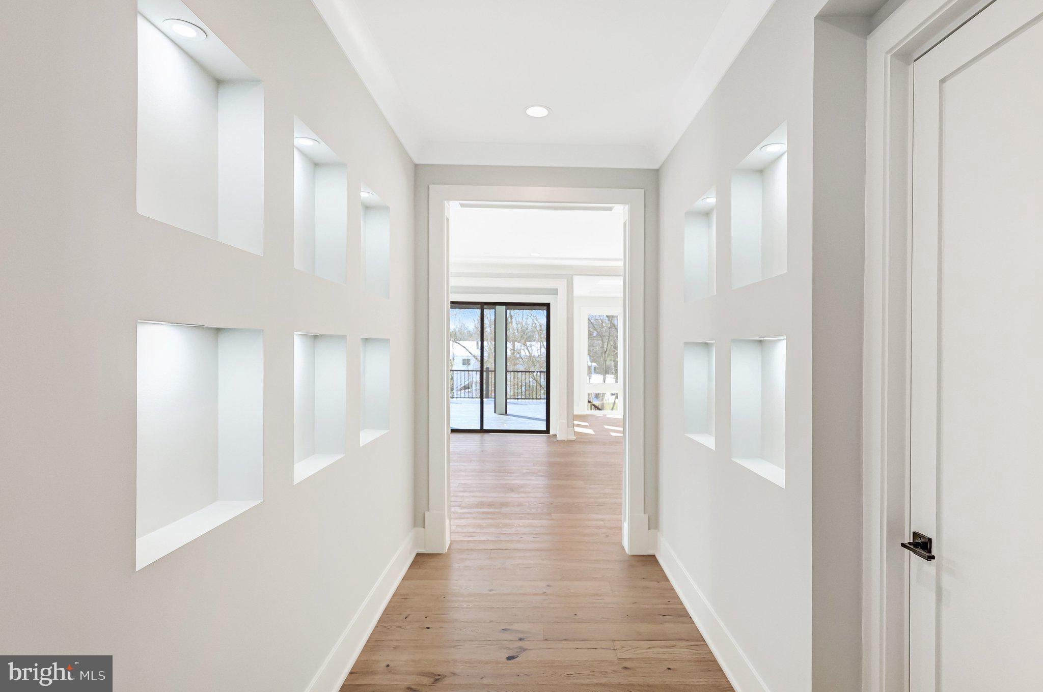 CHESTNUT KNOLLS - Residential