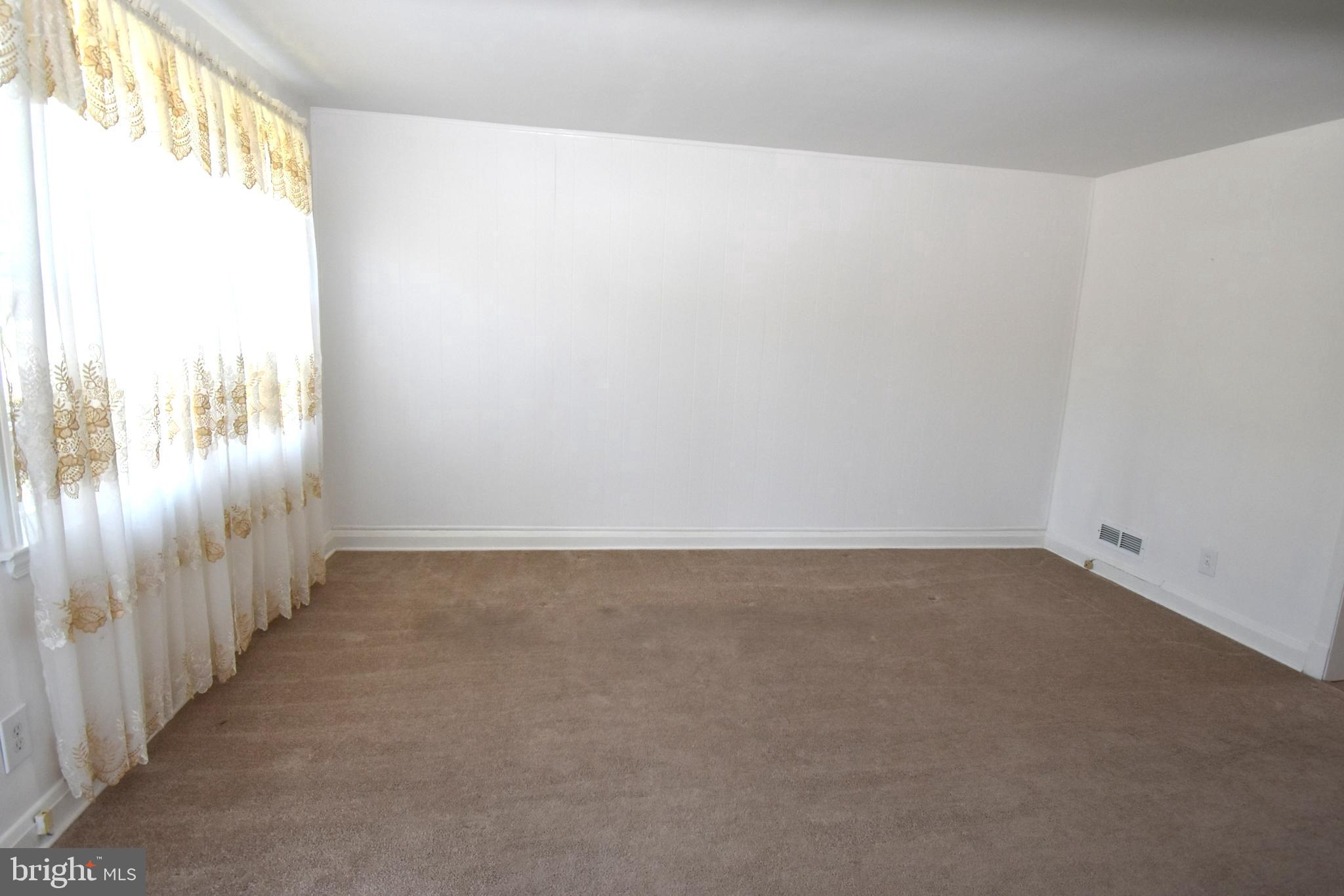 EASTFIELD - Residential