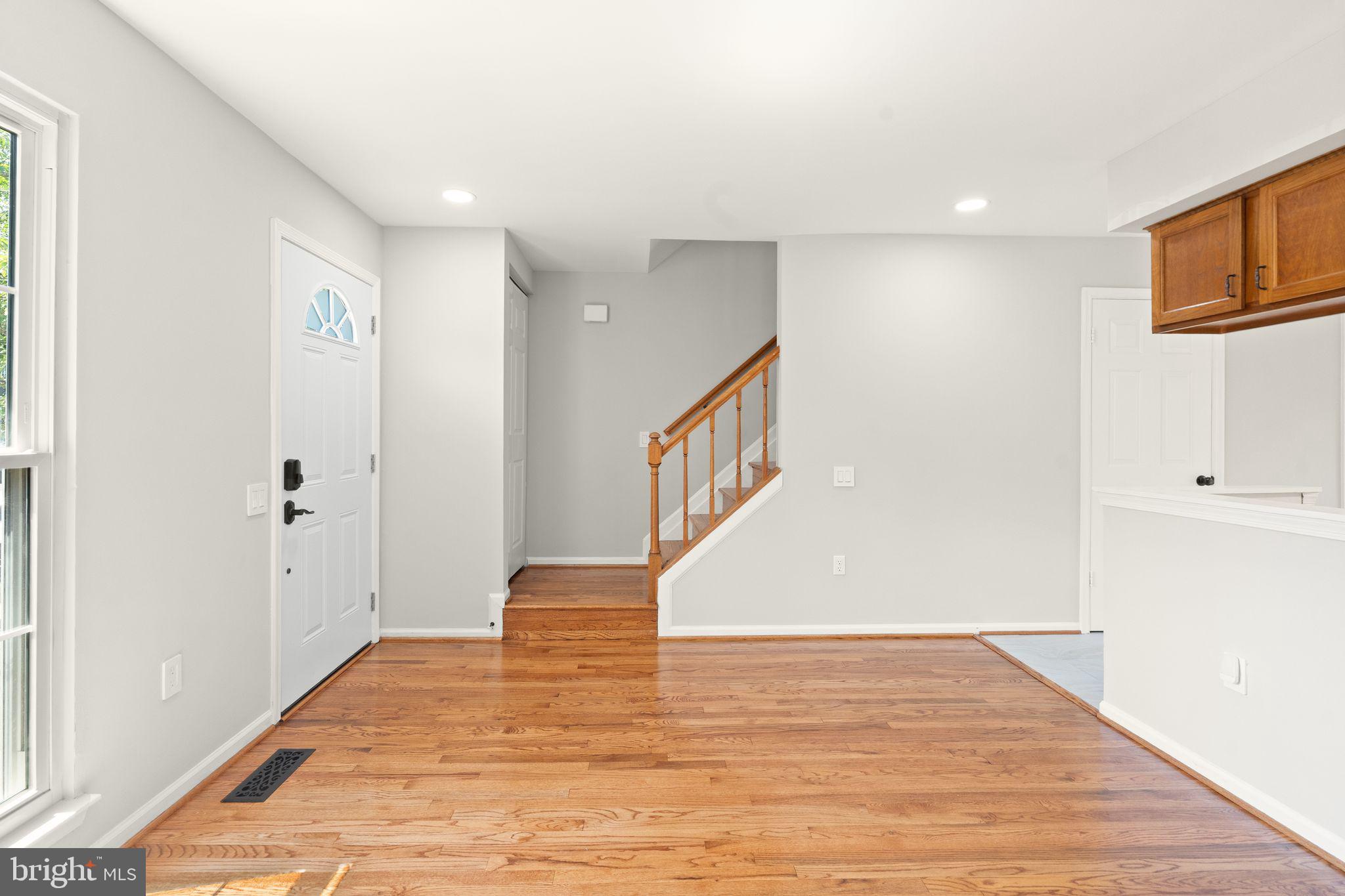 LAKE RIDGE - Residential