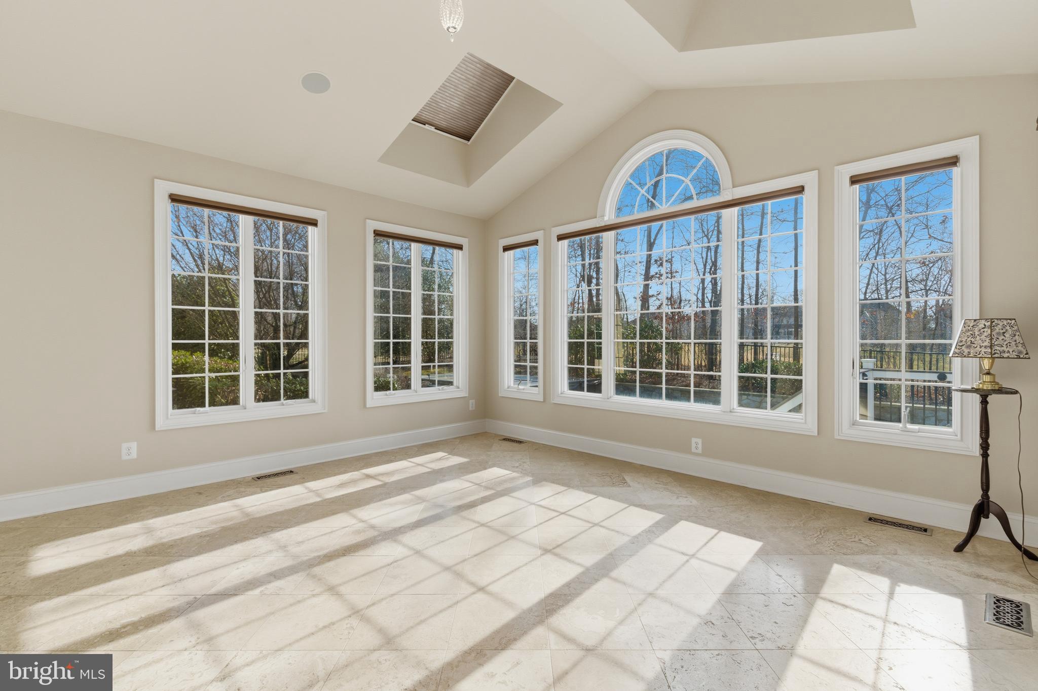 BELMONT COUNTRY CLUB - Residential