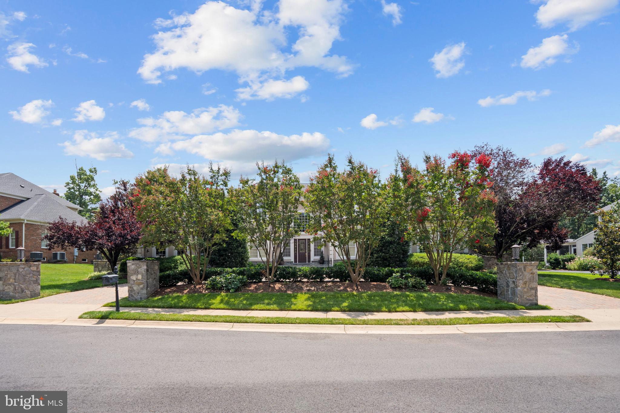 BELMONT COUNTRY CLUB - Residential