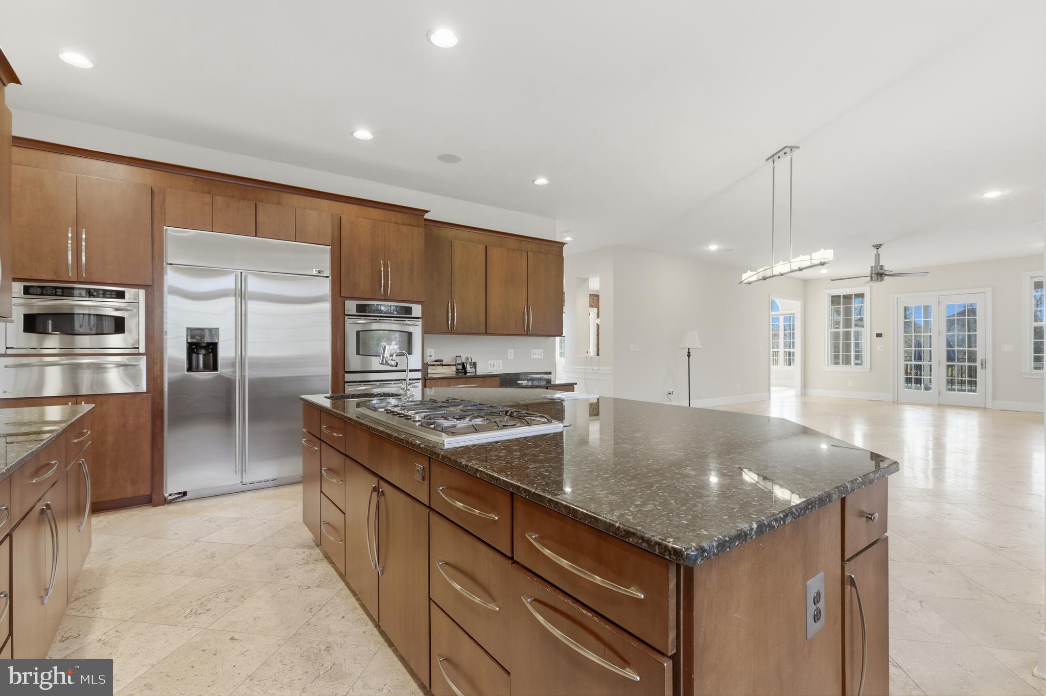 BELMONT COUNTRY CLUB - Residential