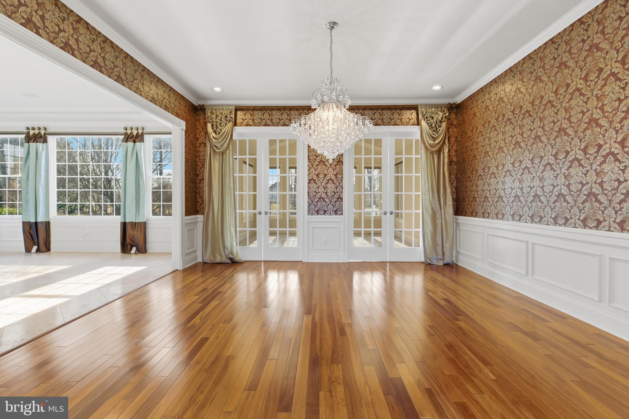 BELMONT COUNTRY CLUB - Residential