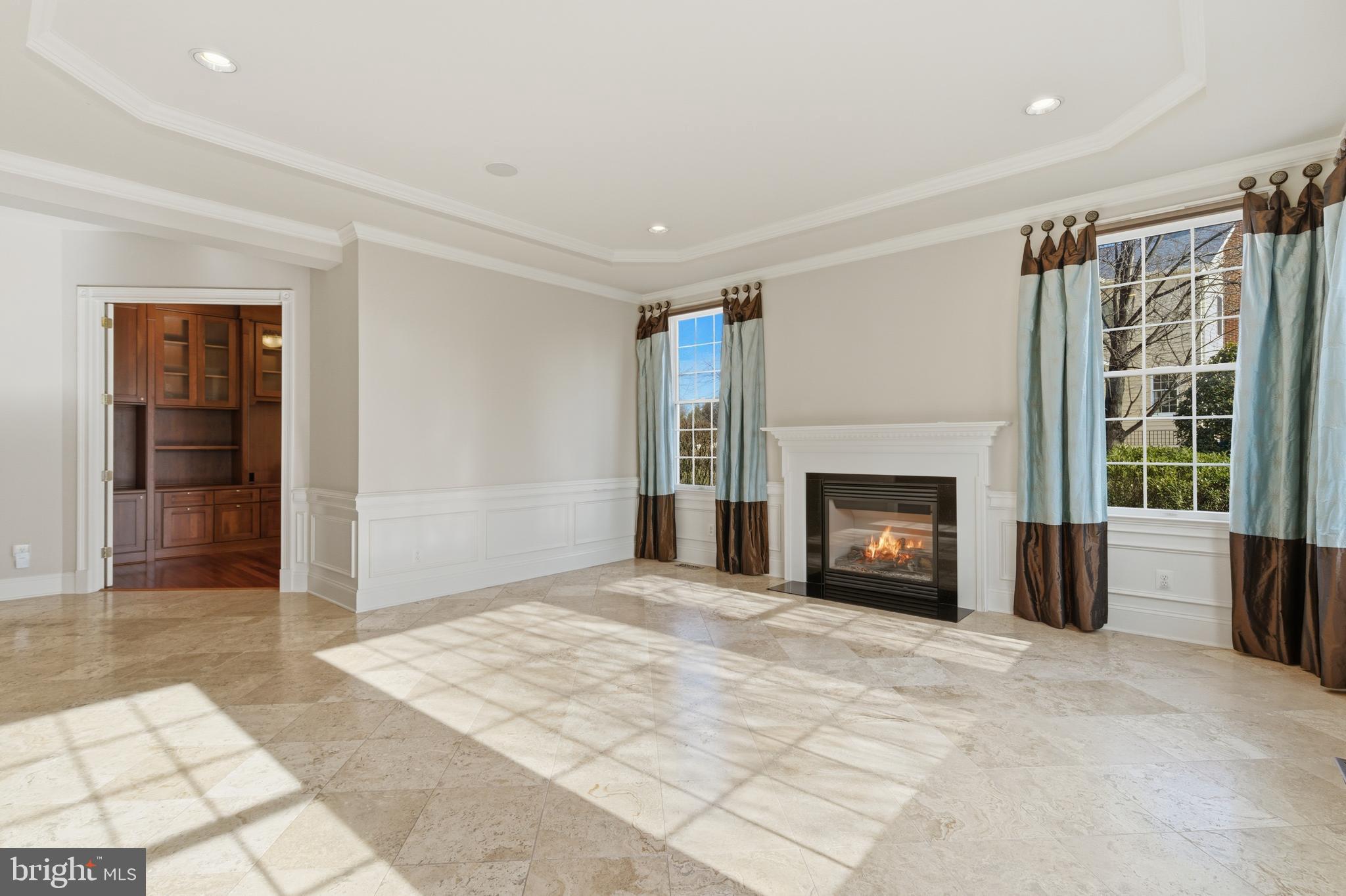 BELMONT COUNTRY CLUB - Residential