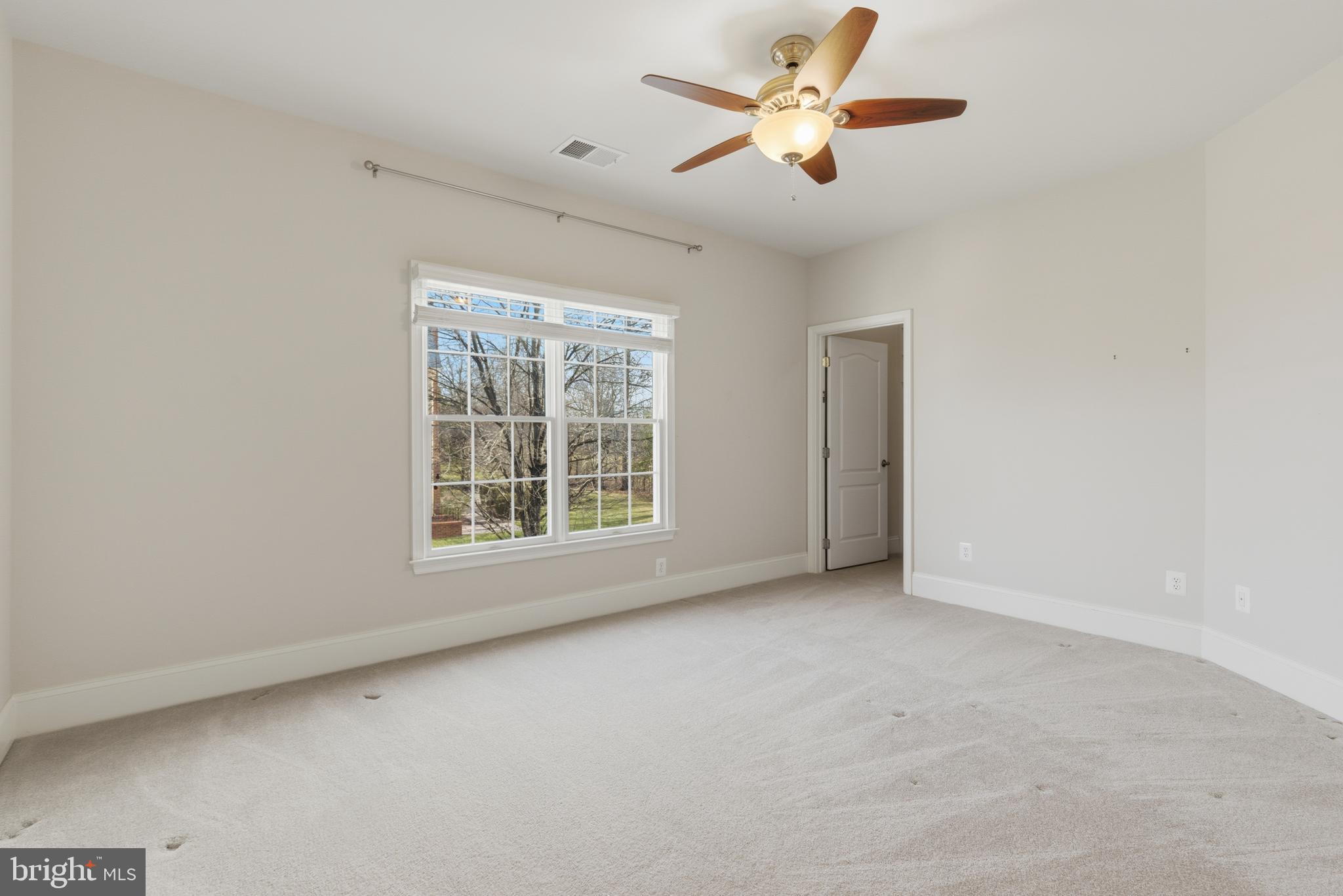 BELMONT COUNTRY CLUB - Residential