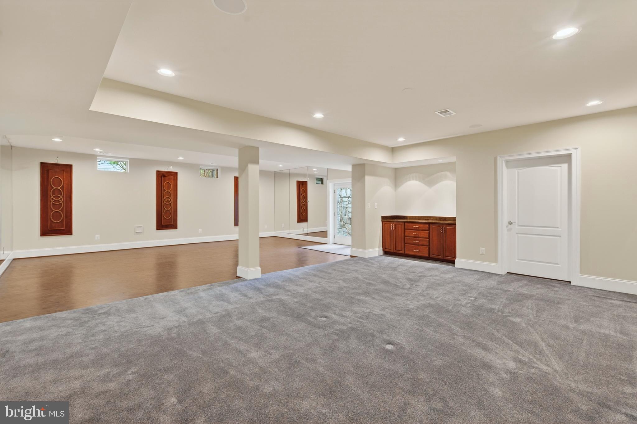 BELMONT COUNTRY CLUB - Residential