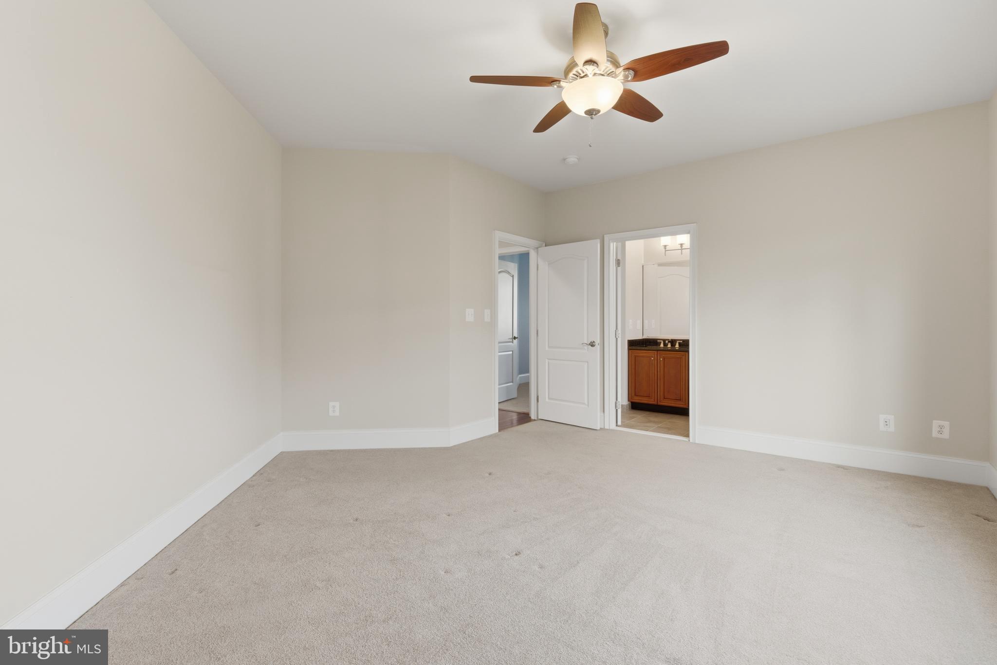 BELMONT COUNTRY CLUB - Residential