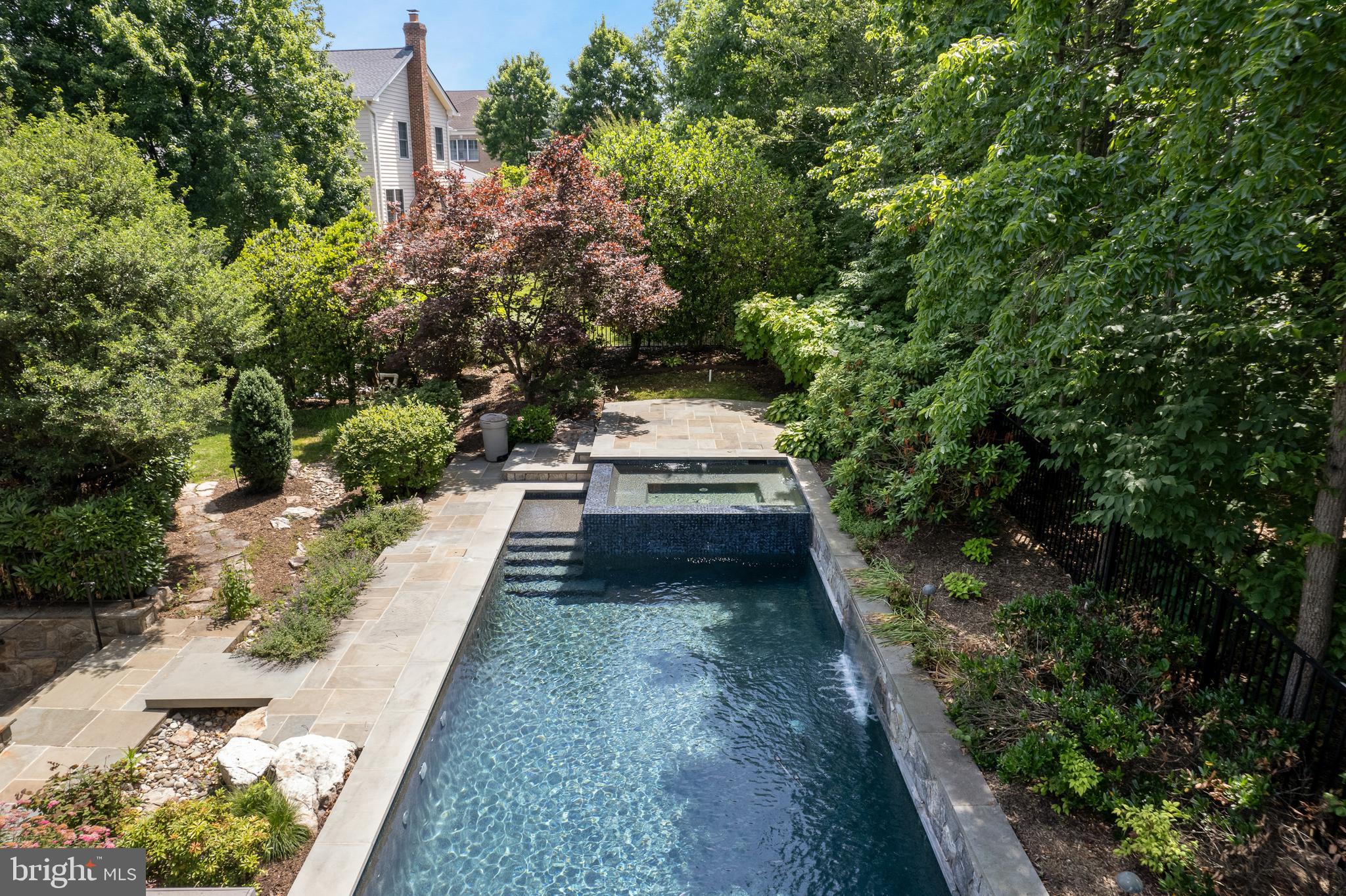 BELMONT COUNTRY CLUB - Residential