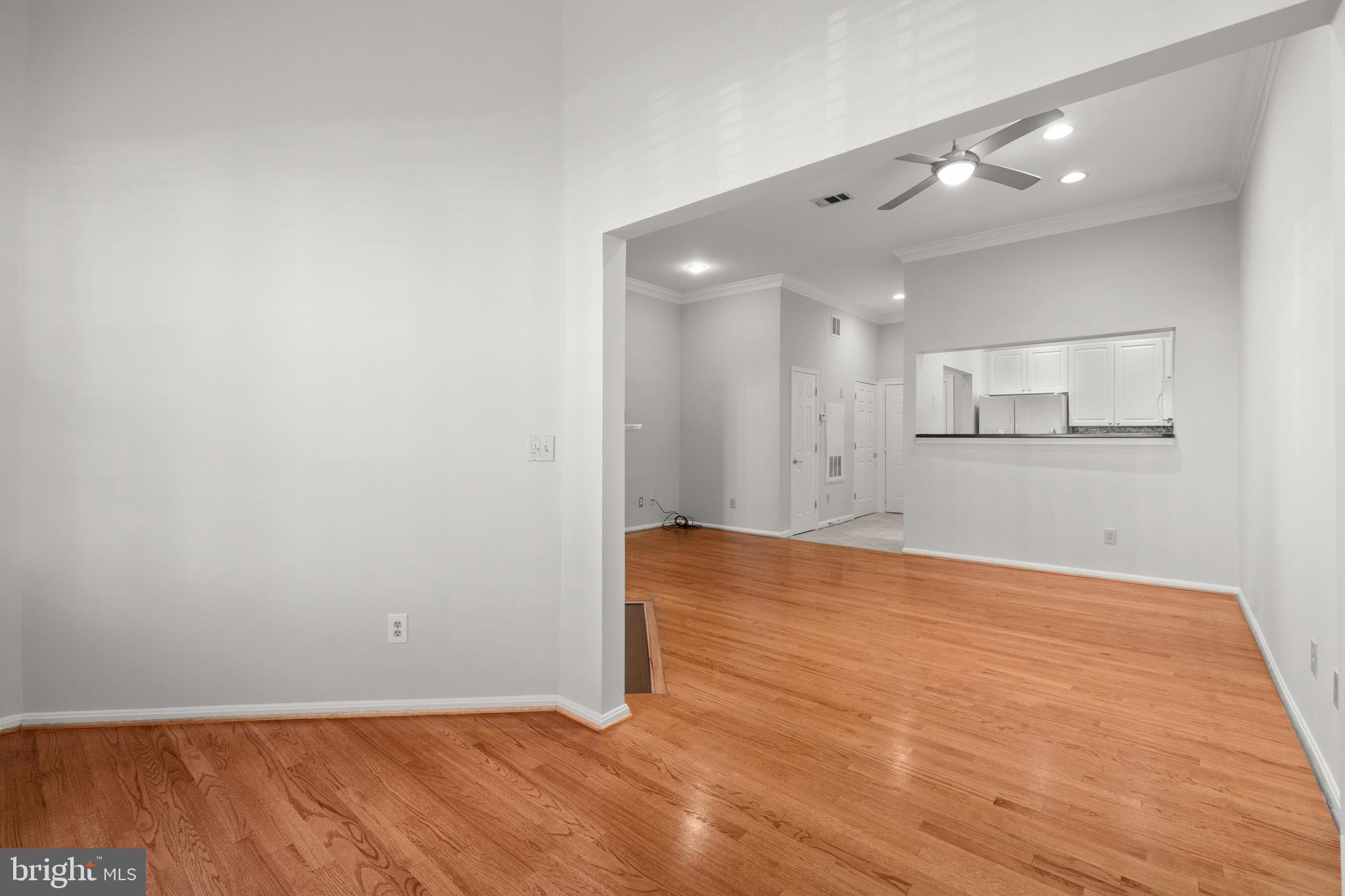 CAMERON STATION - Residential
