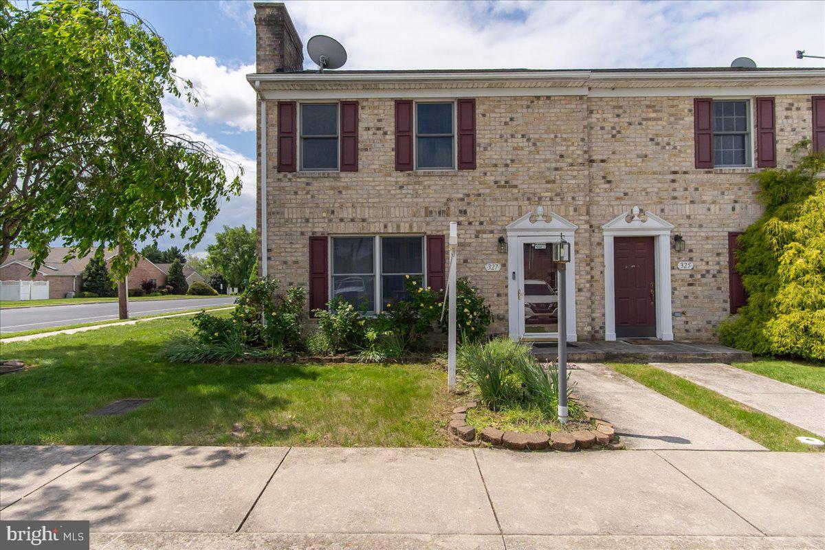 EAST RIDGE - Residential