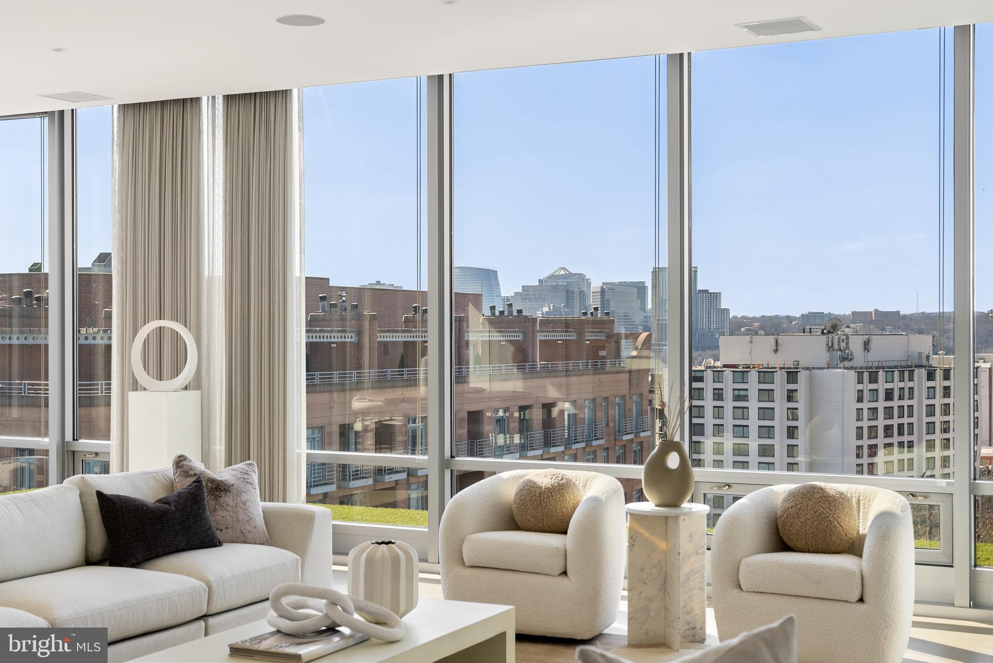 WEST END - Residential