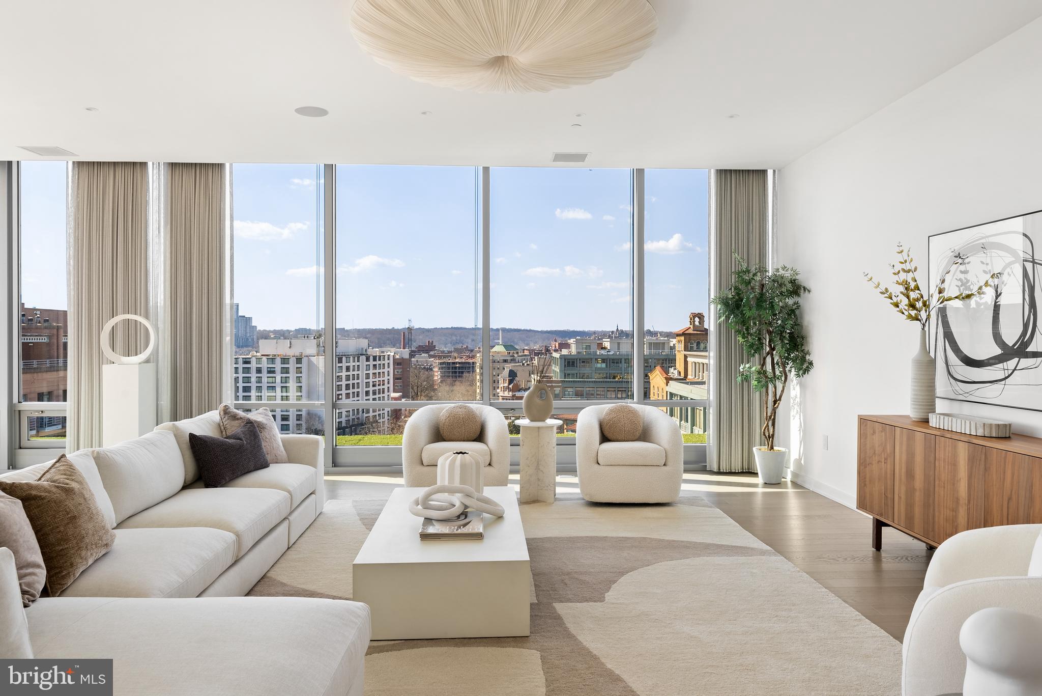 WEST END - Residential