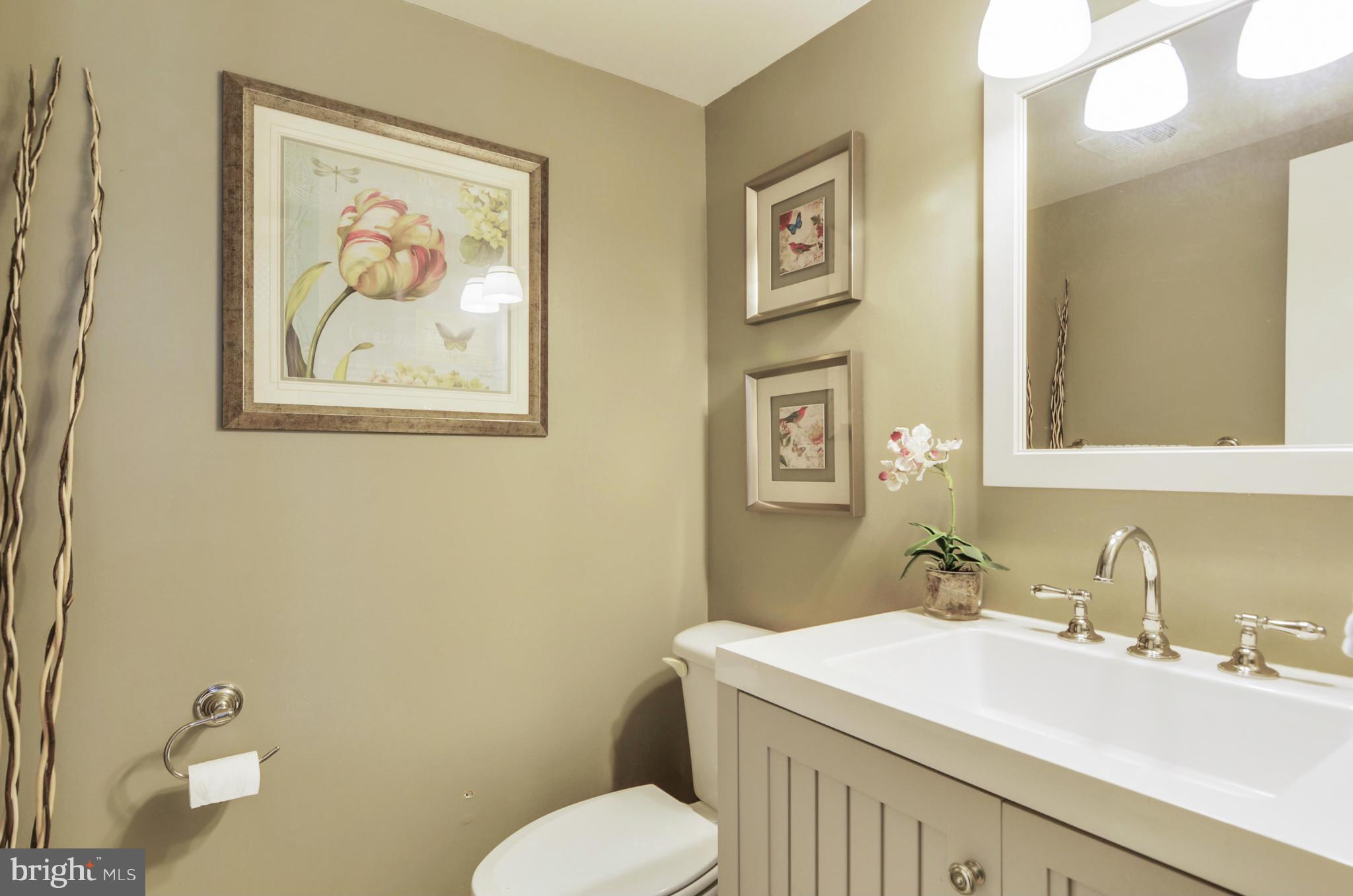 ROCK CREEK MANOR - Residential