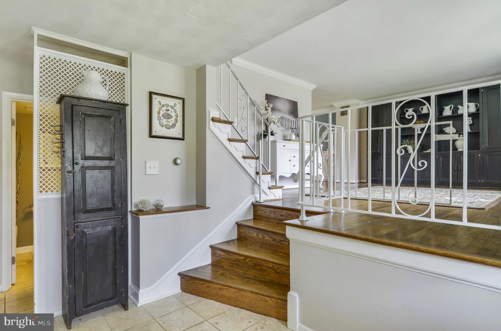 ROCK CREEK MANOR - Residential