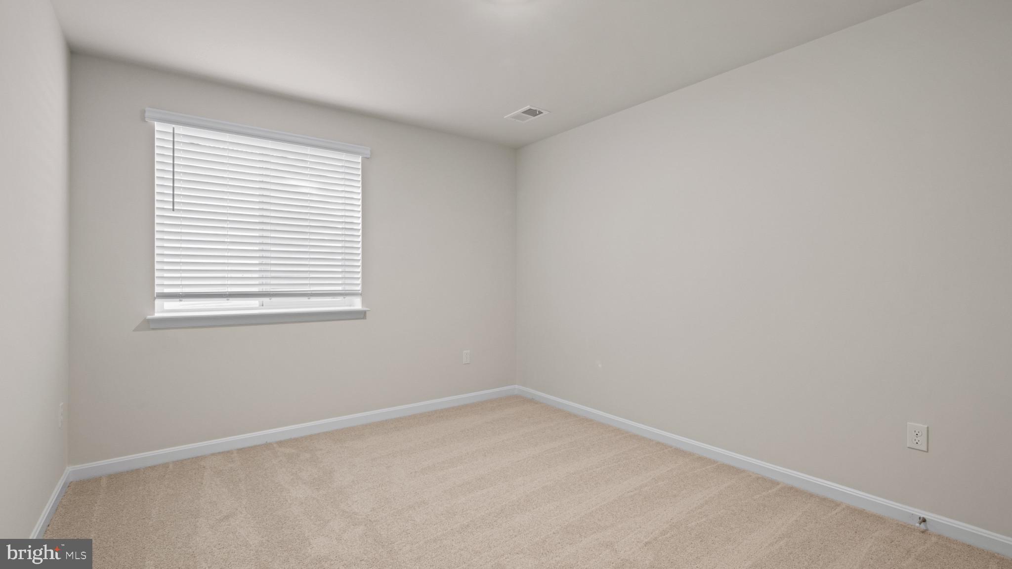 SUMMERVALE - Residential