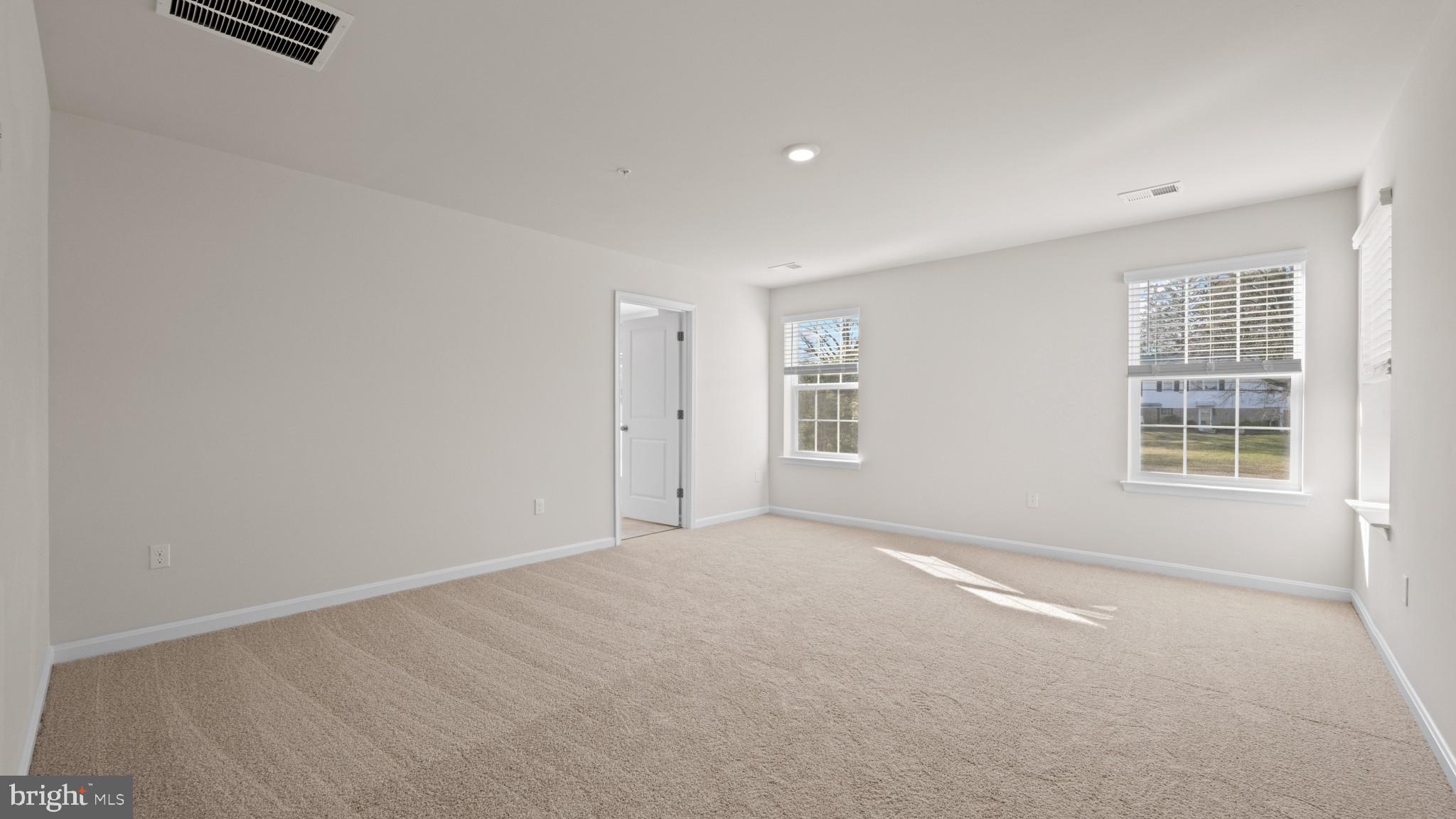 SUMMERVALE - Residential