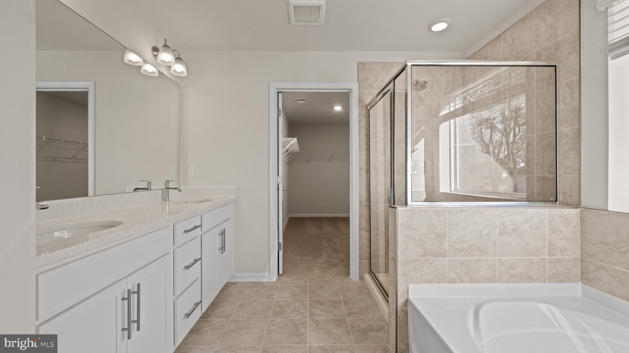 SUMMERVALE - Residential