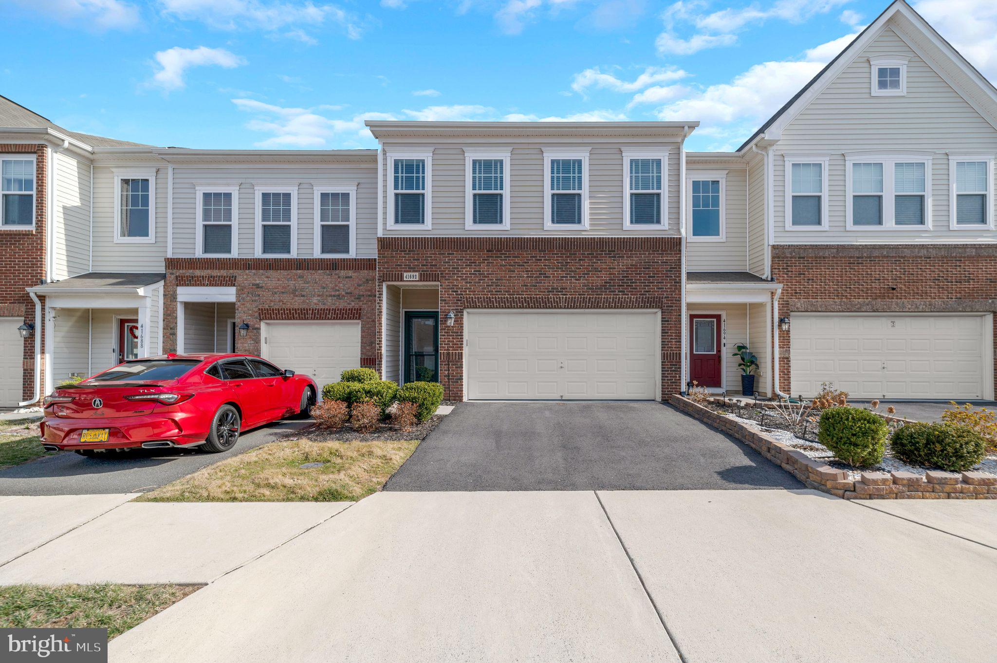 STONE RIDGE - Residential
