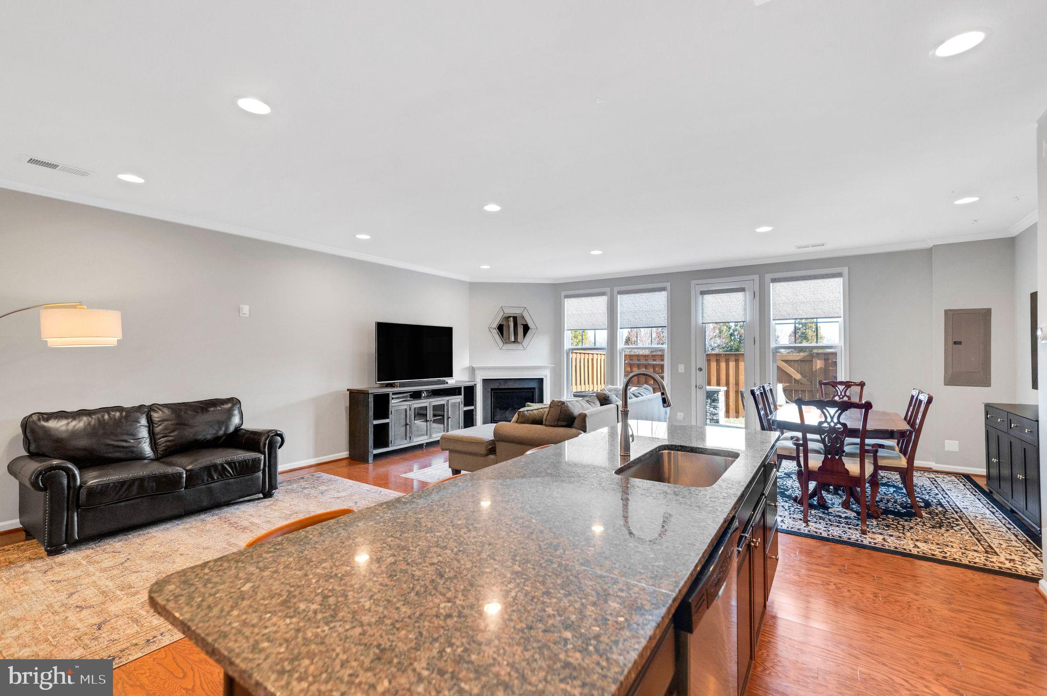 STONE RIDGE - Residential