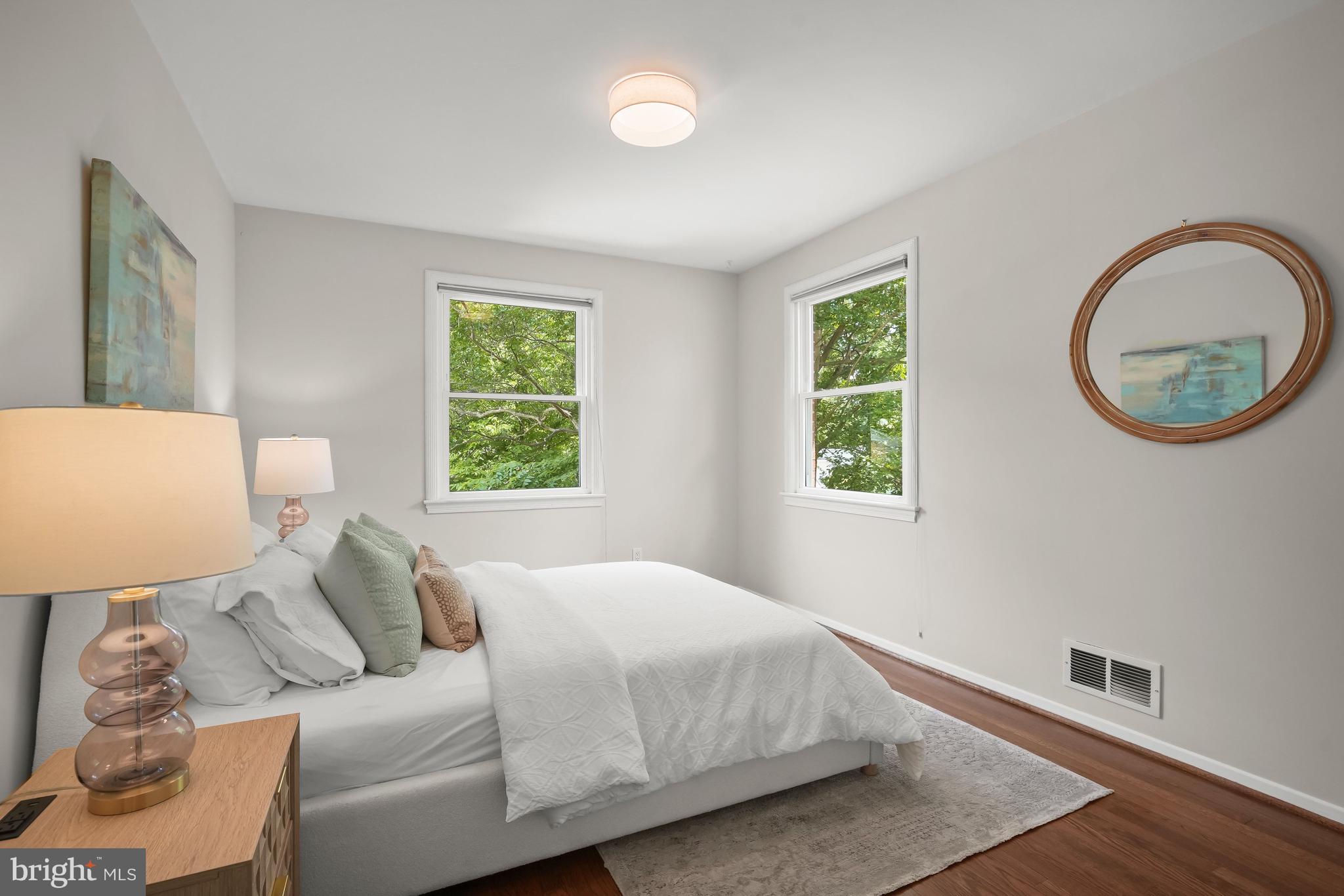 MAPLEWOOD - Residential