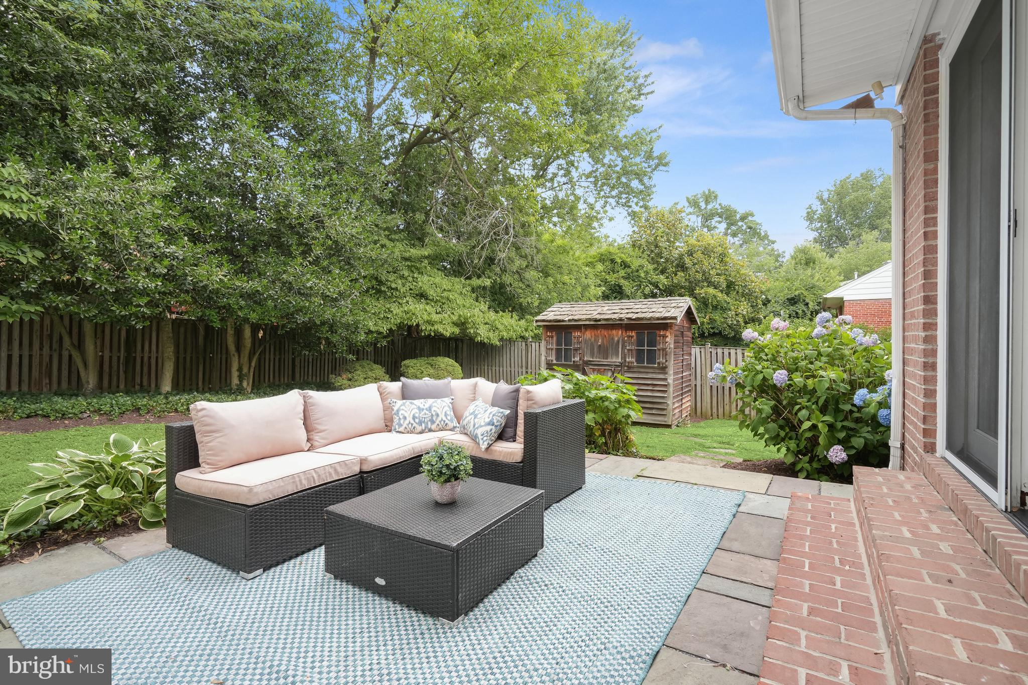 MAPLEWOOD - Residential