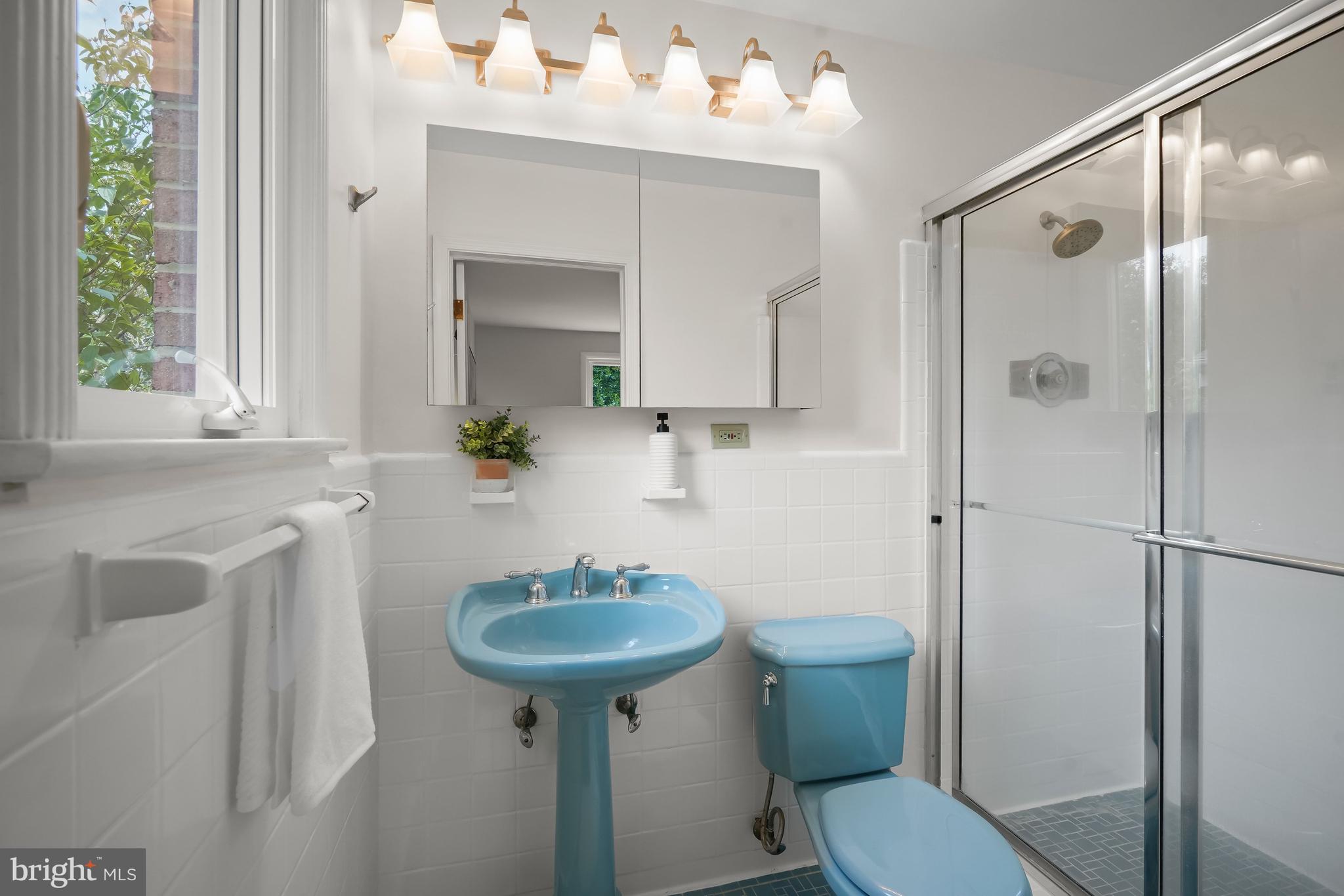 MAPLEWOOD - Residential