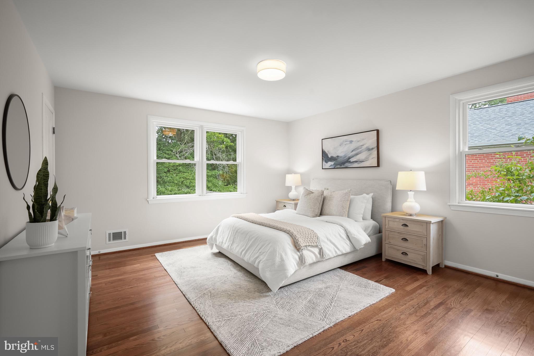 MAPLEWOOD - Residential