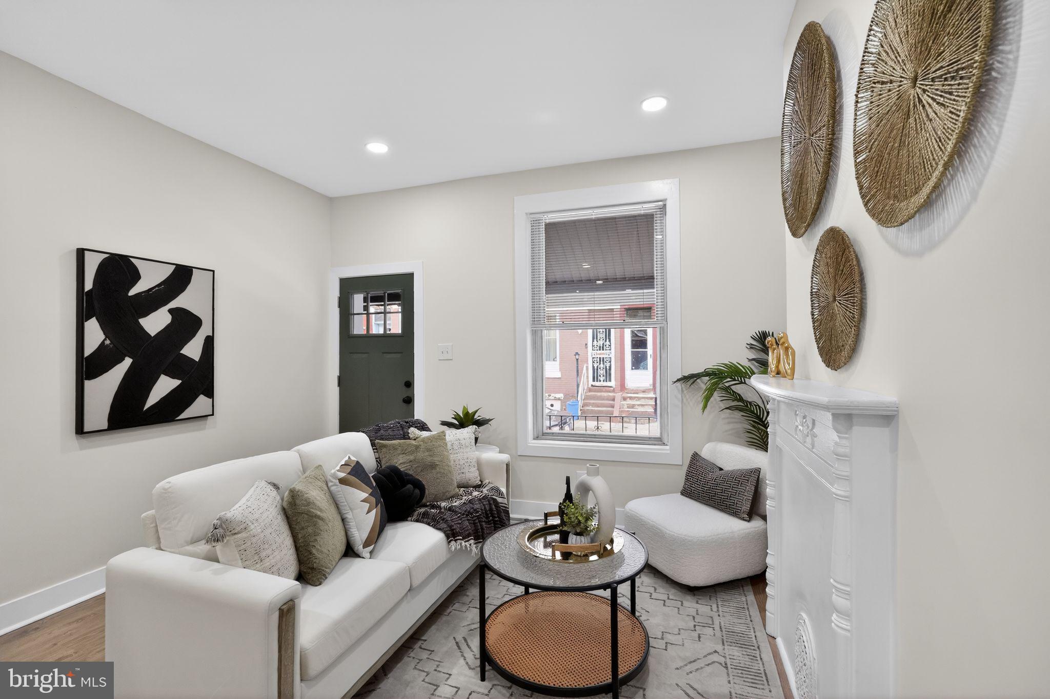 SQUIRREL HILL - Residential