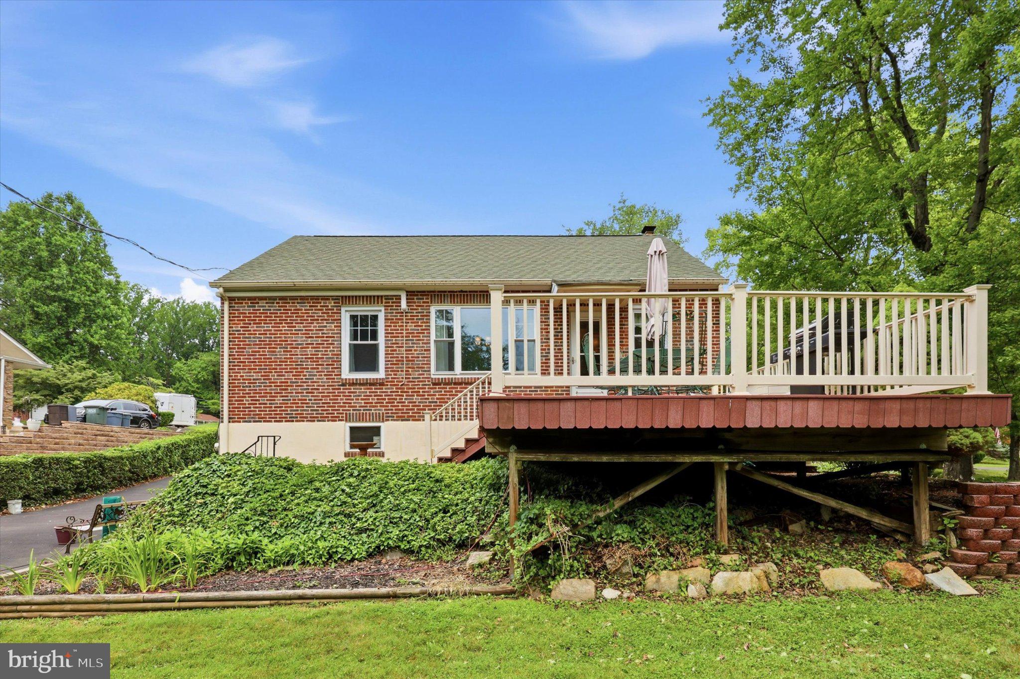 PINE TREE FARMS - Residential