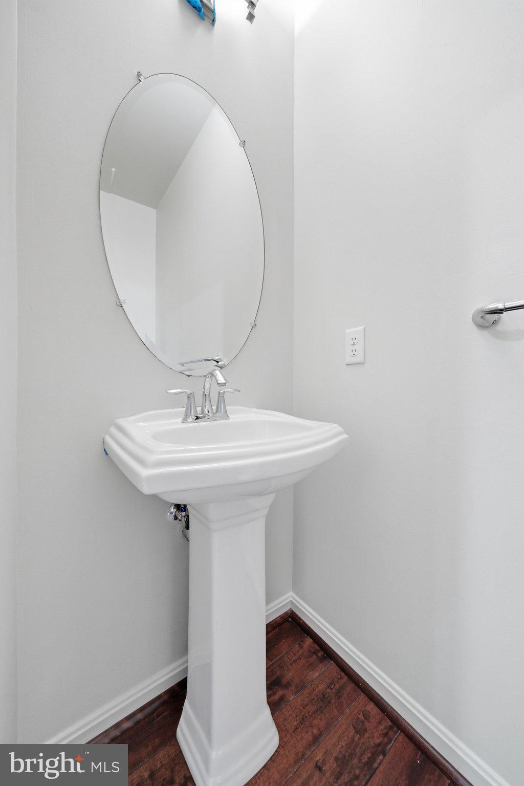 EMERSON - Residential