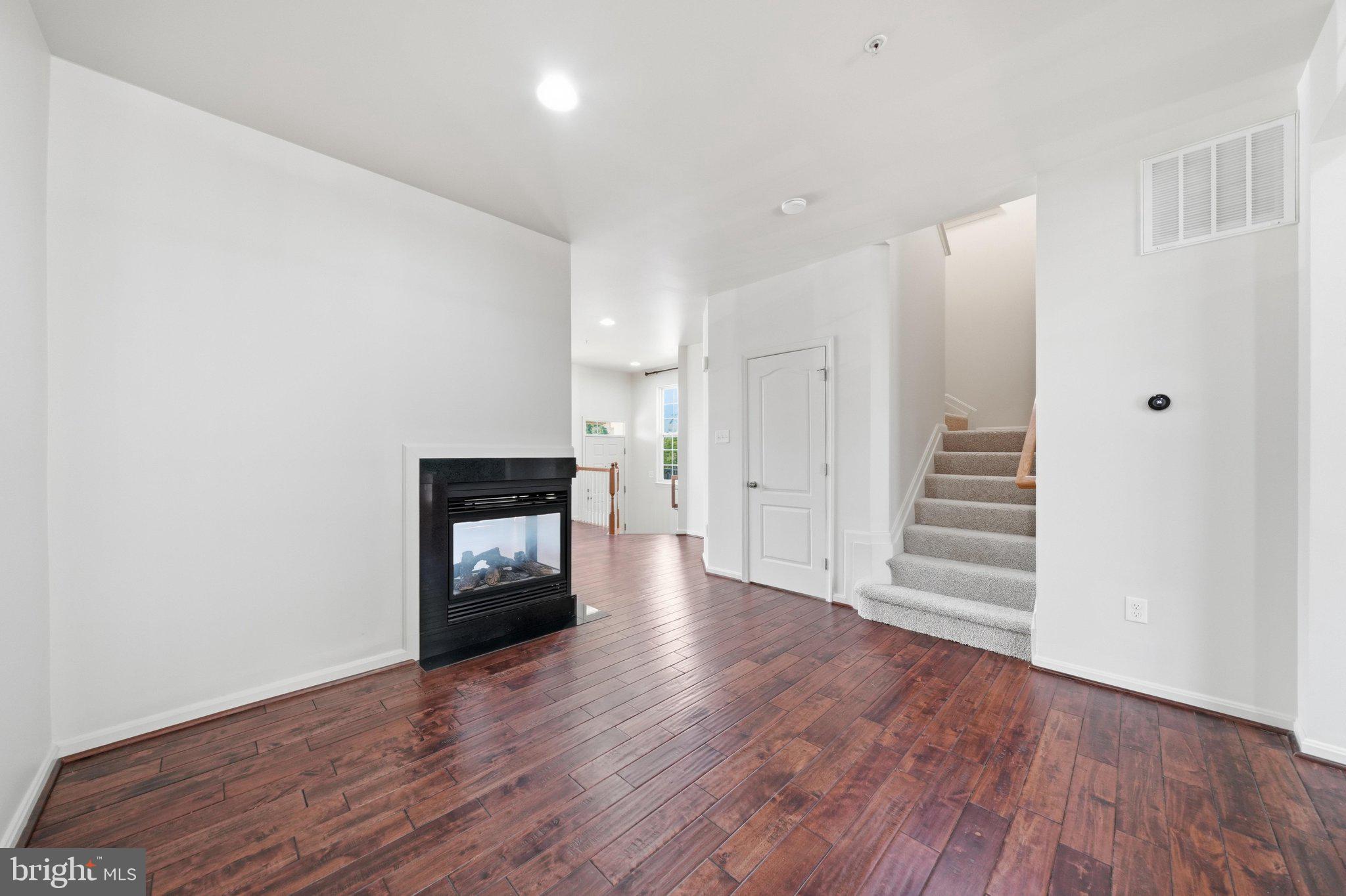 EMERSON - Residential