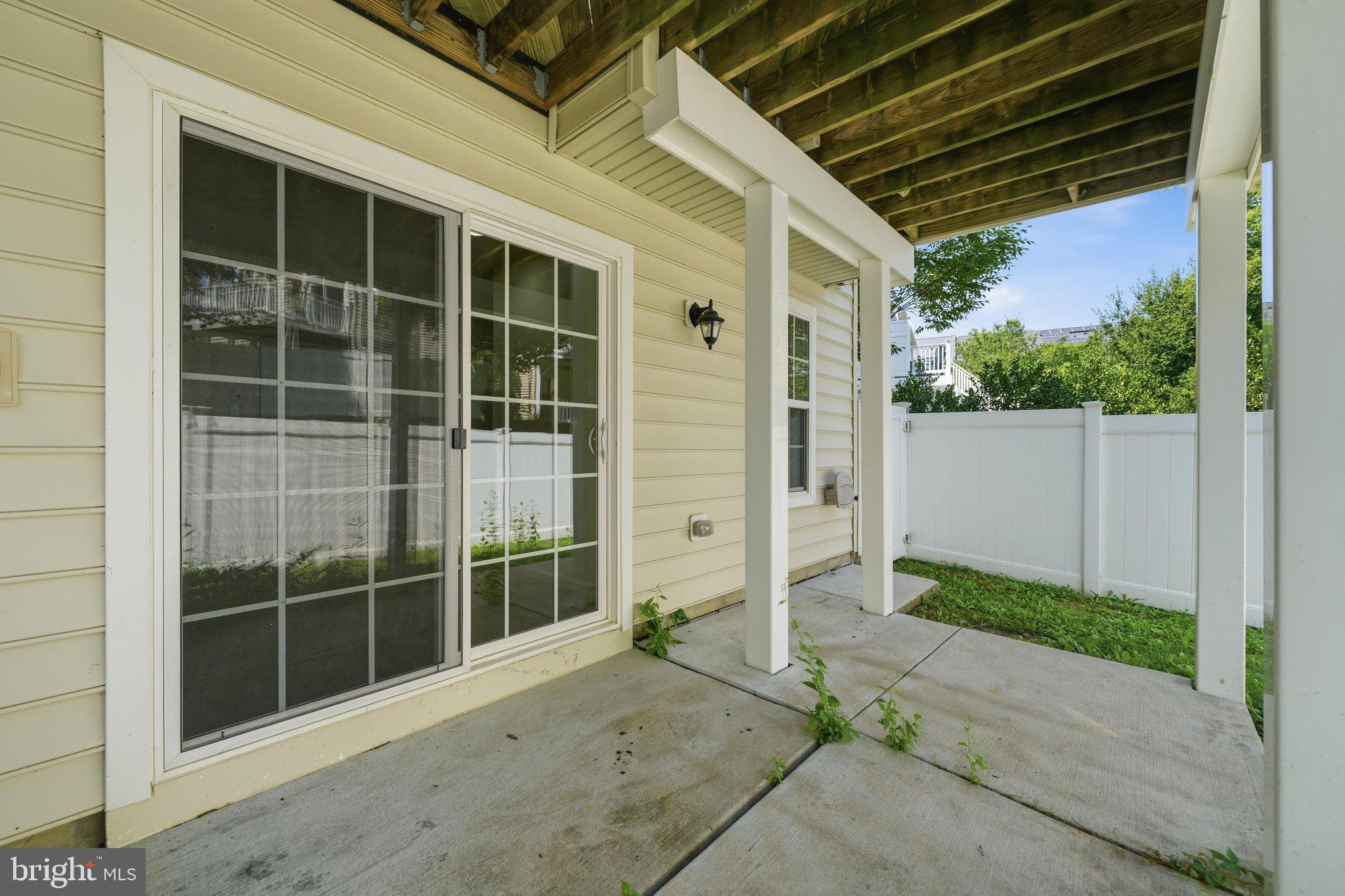 EMERSON - Residential