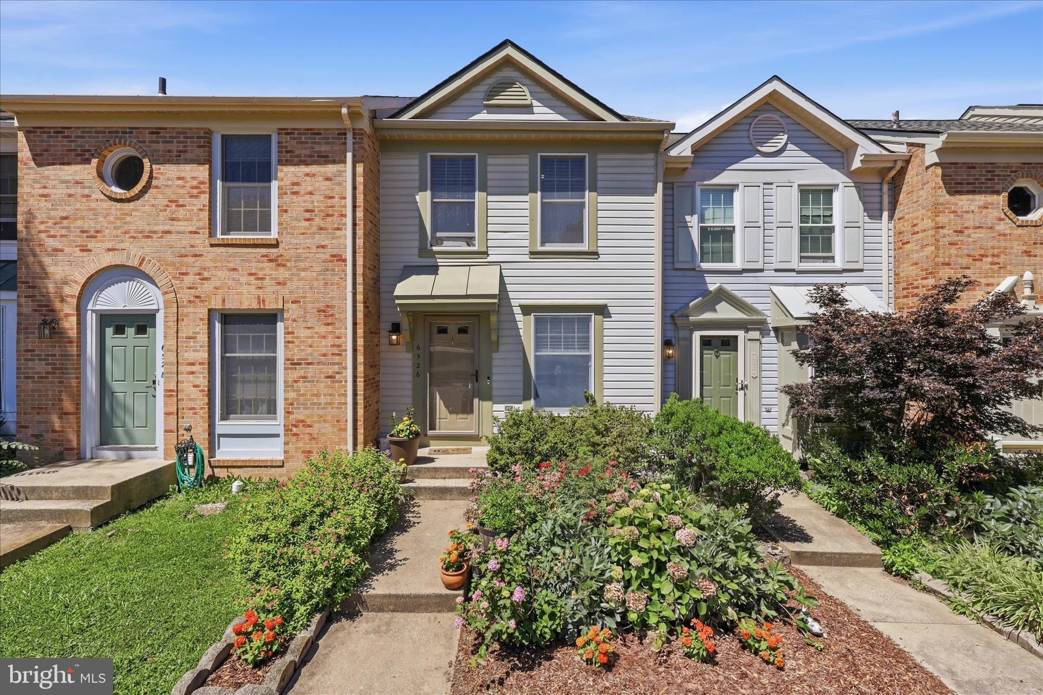 GREEN TRAILS - Residential