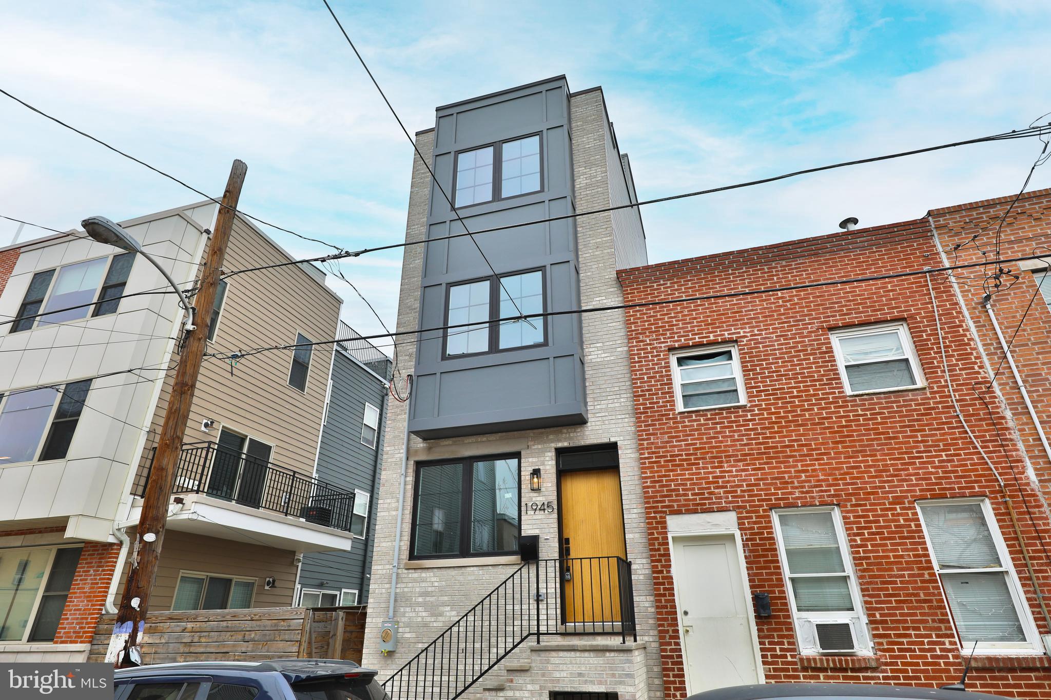 POINT BREEZE - Residential