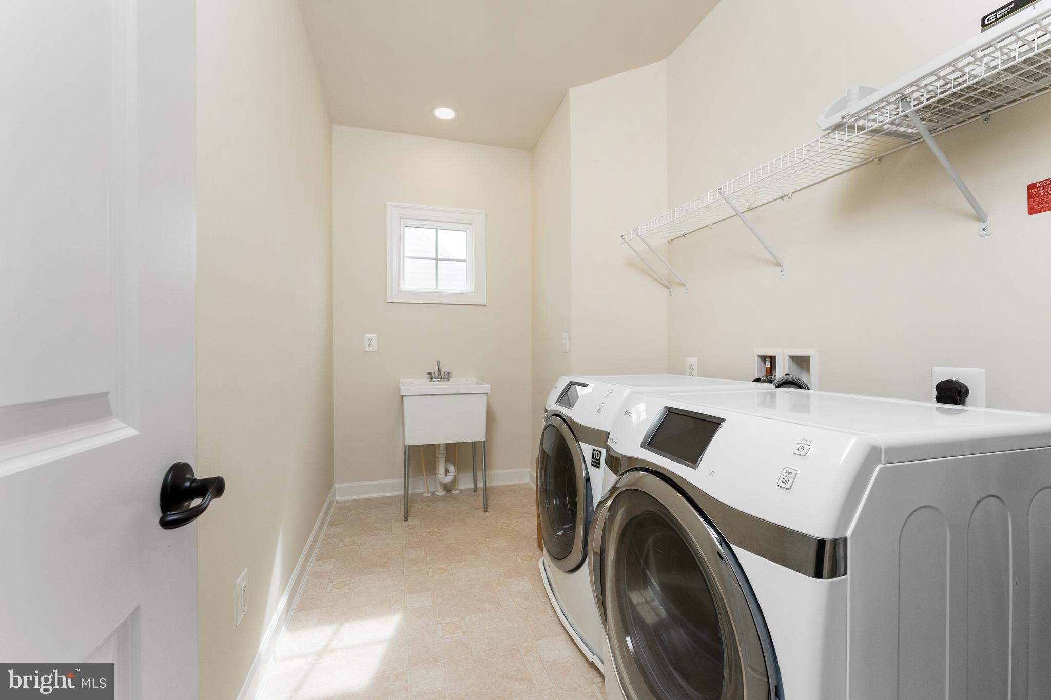 STONEGATE - Residential Lease