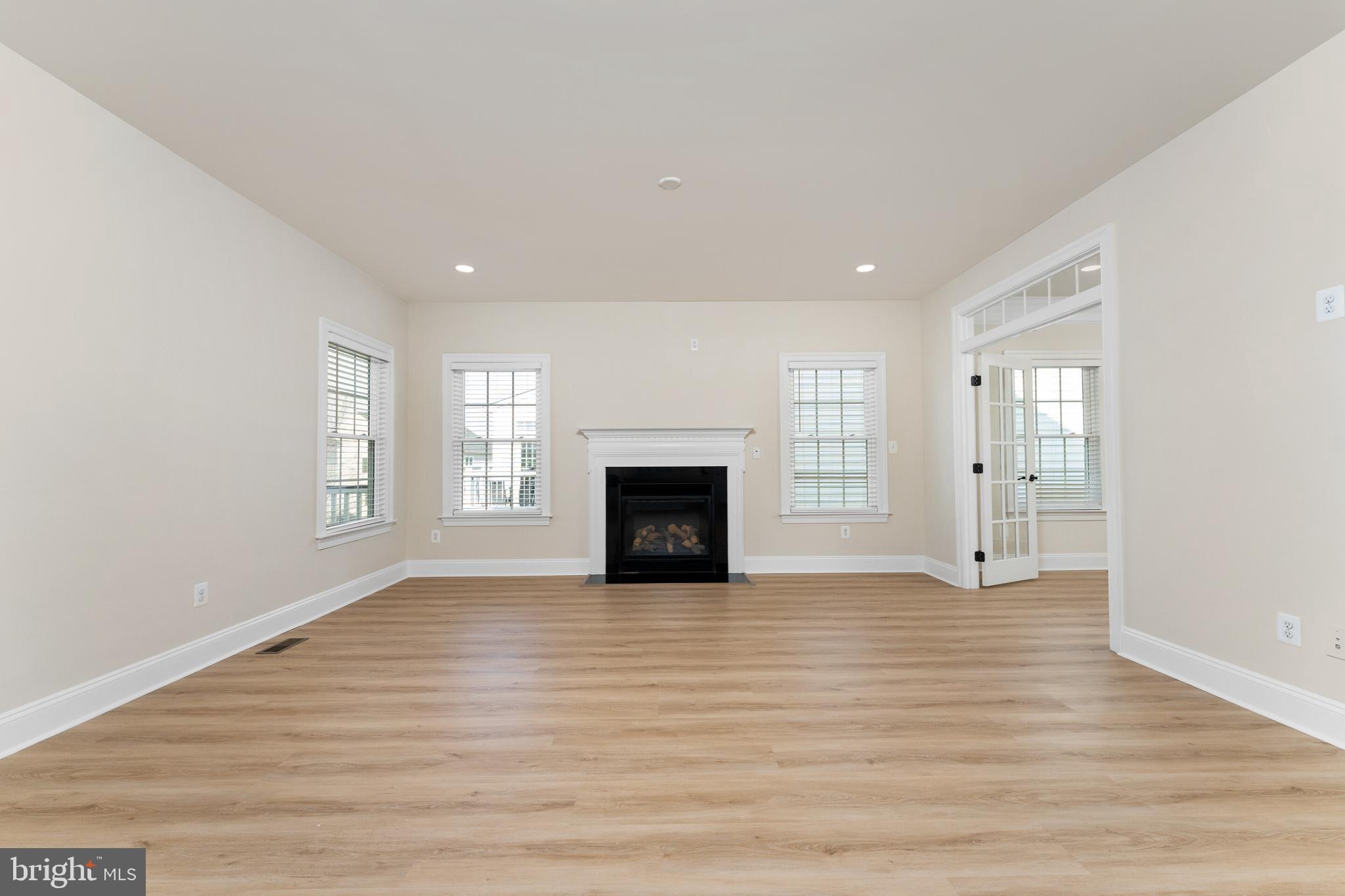 STONEGATE - Residential Lease