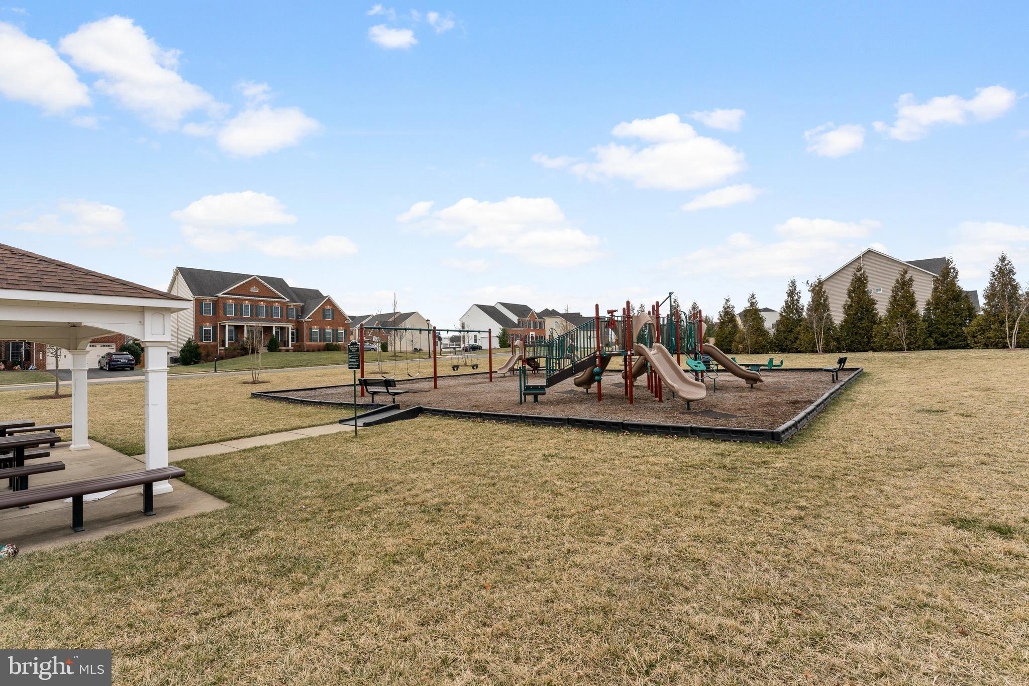 STONEGATE - Residential Lease