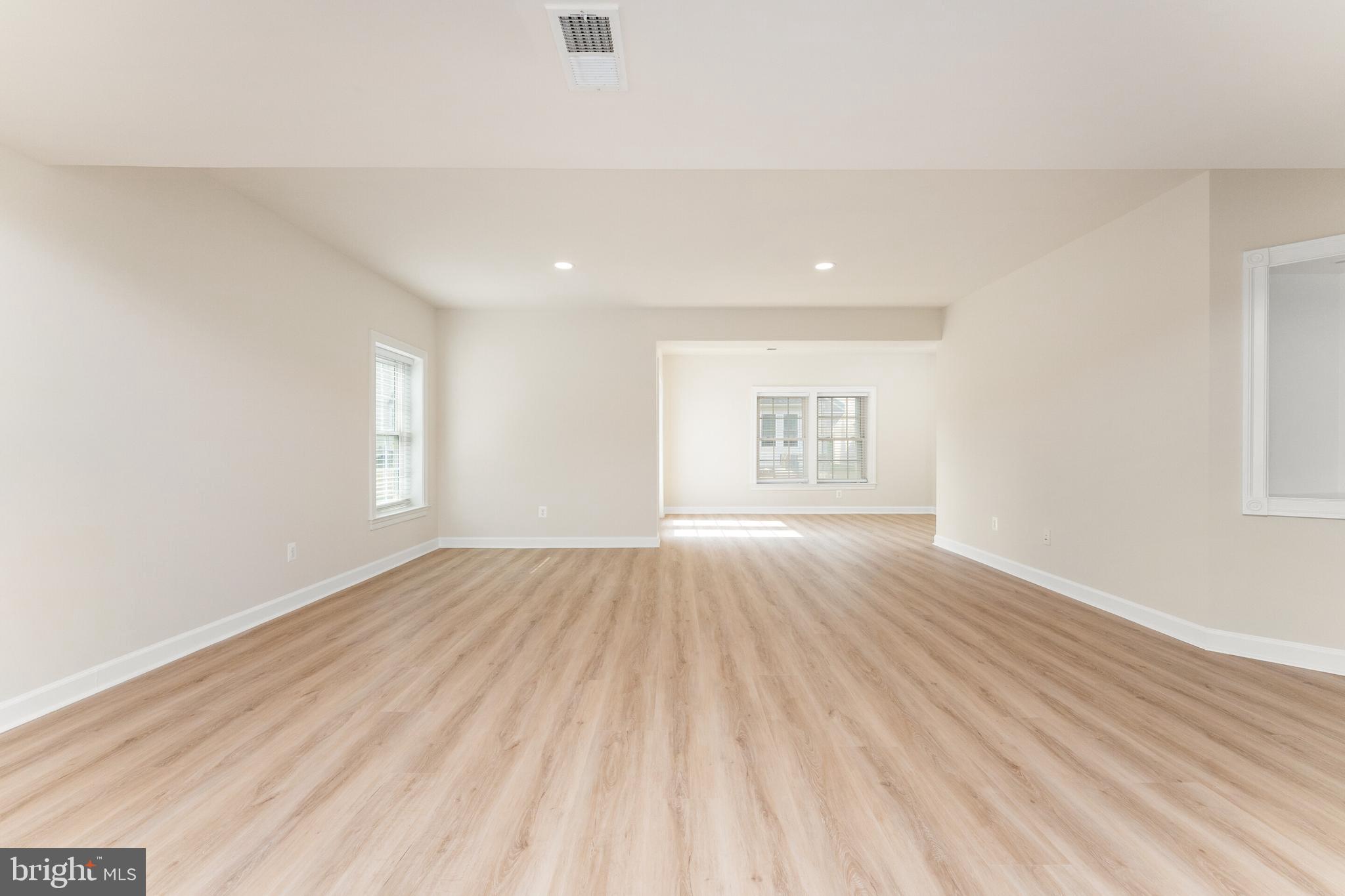 STONEGATE - Residential Lease