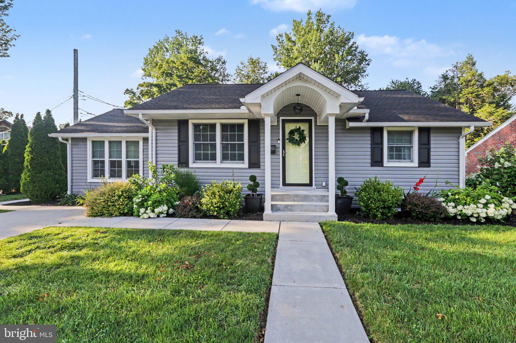 COLLEGE PARK - Residential