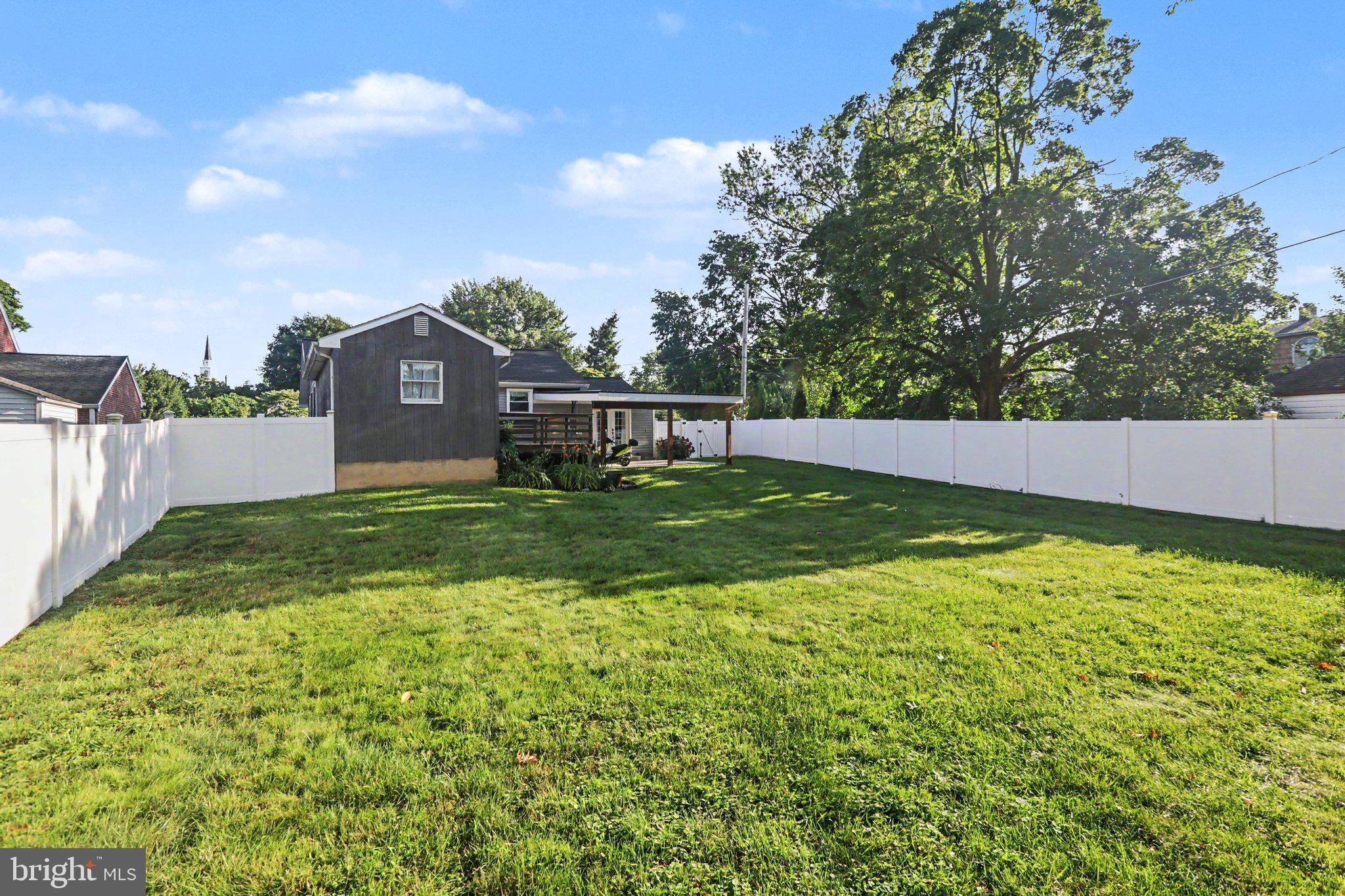 COLLEGE PARK - Residential