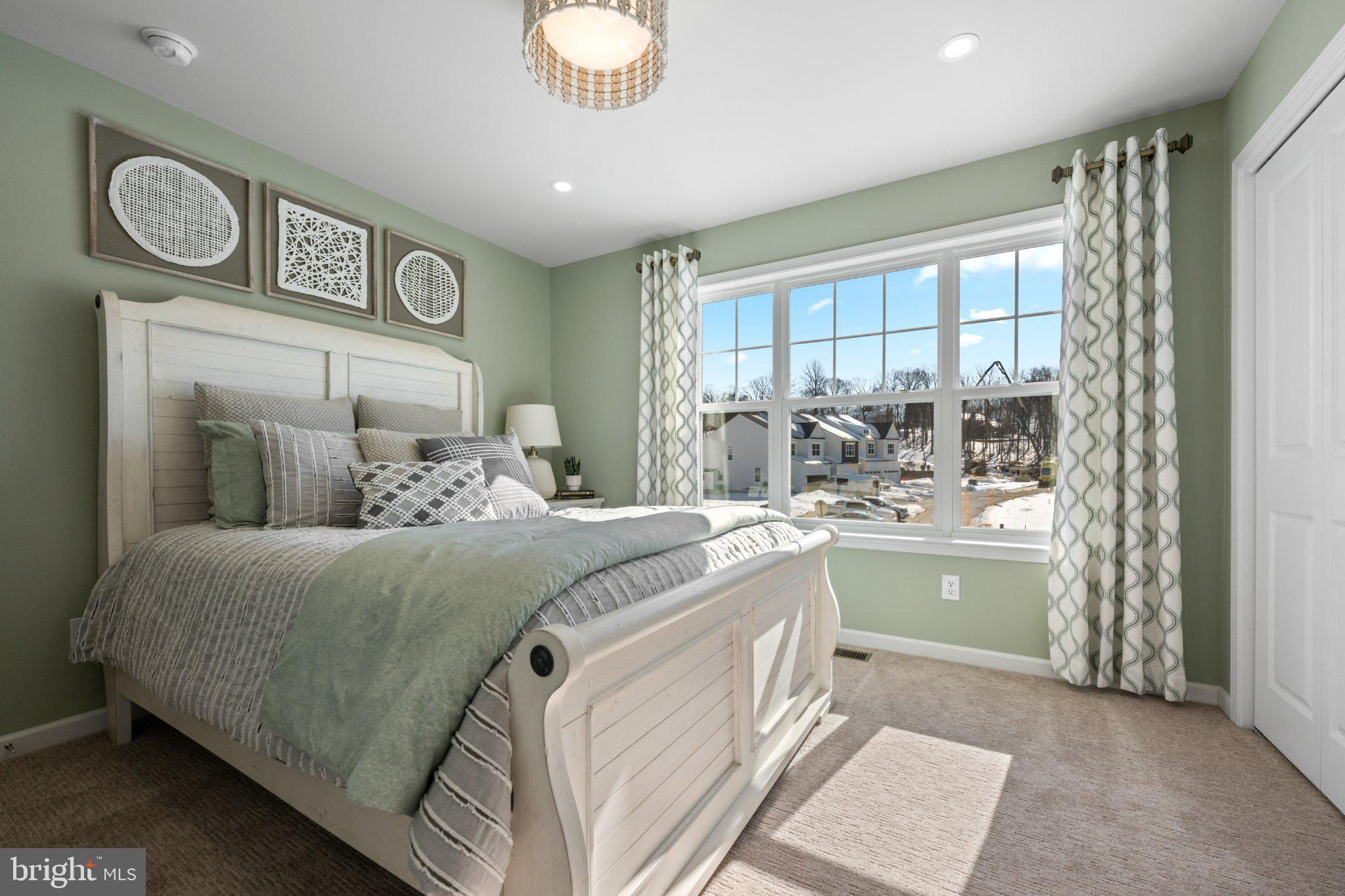 ALDERWOOD RUN - Residential