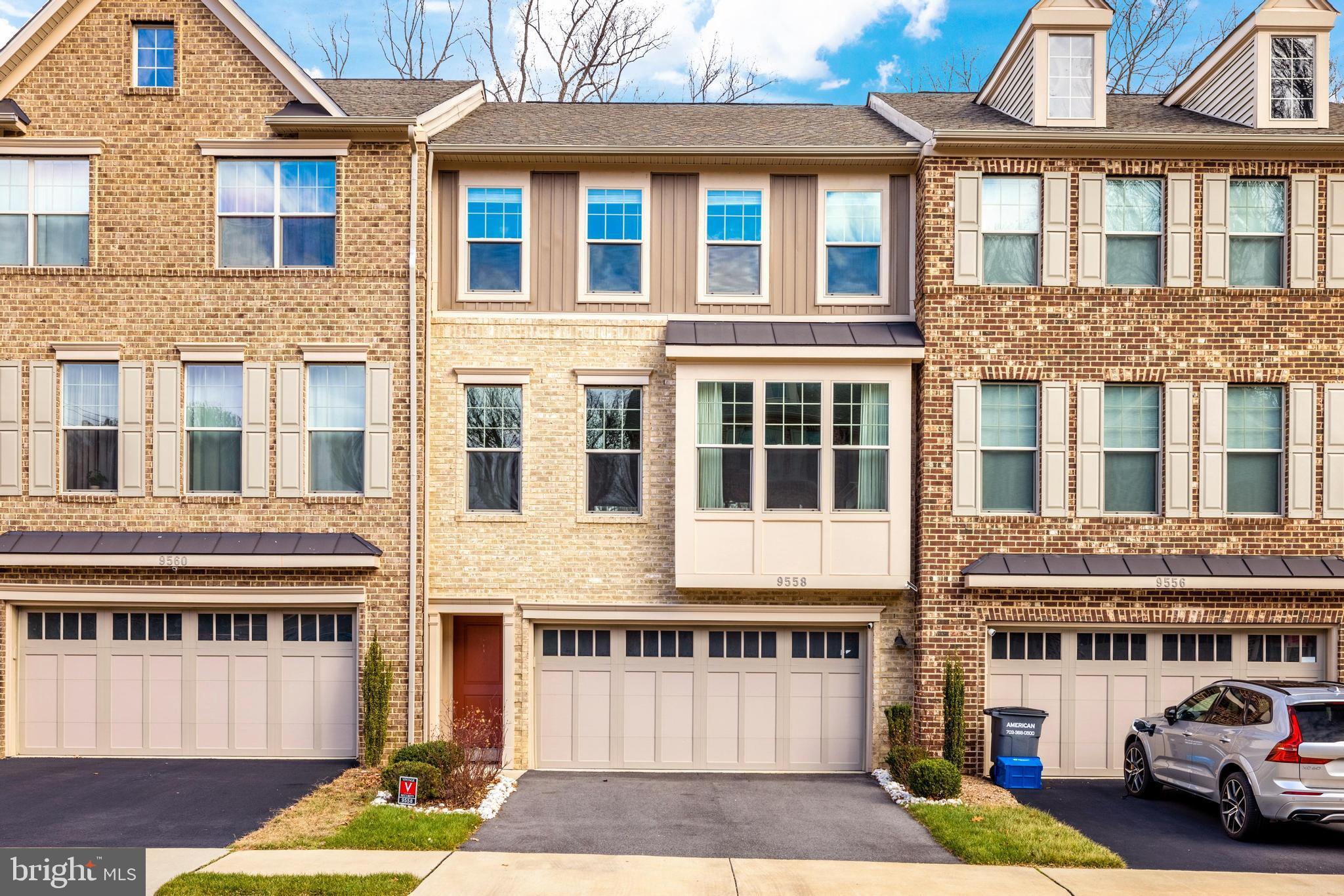 TOWNES OF BURKE - Residential Lease
