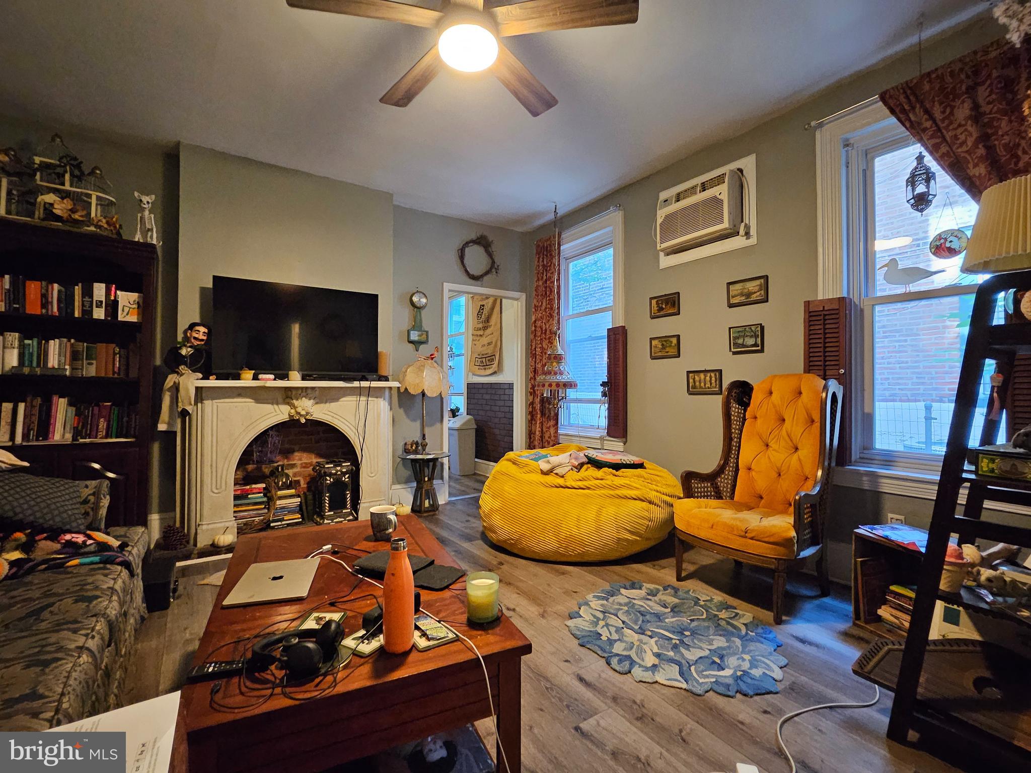FAIRMOUNT - Residential Income