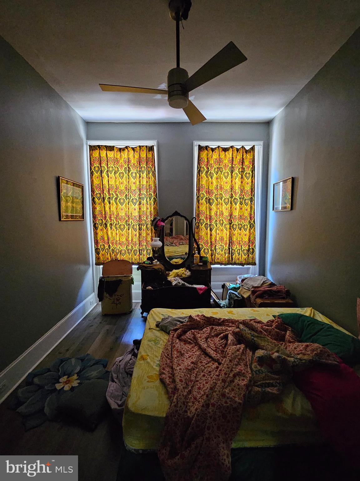 FAIRMOUNT - Residential Income