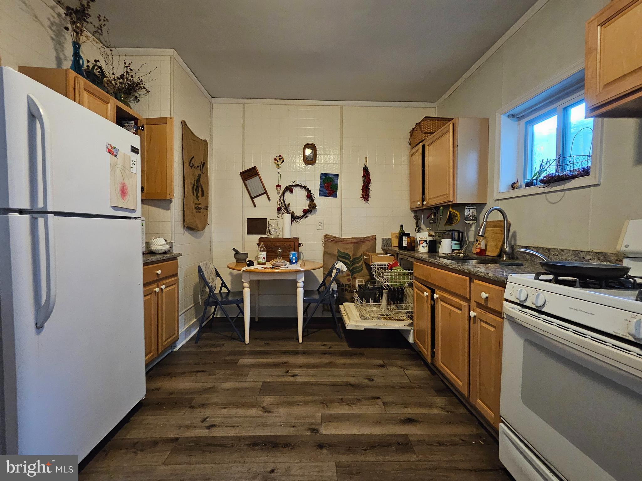 FAIRMOUNT - Residential Income