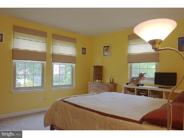 WHITFORD HILL - Residential