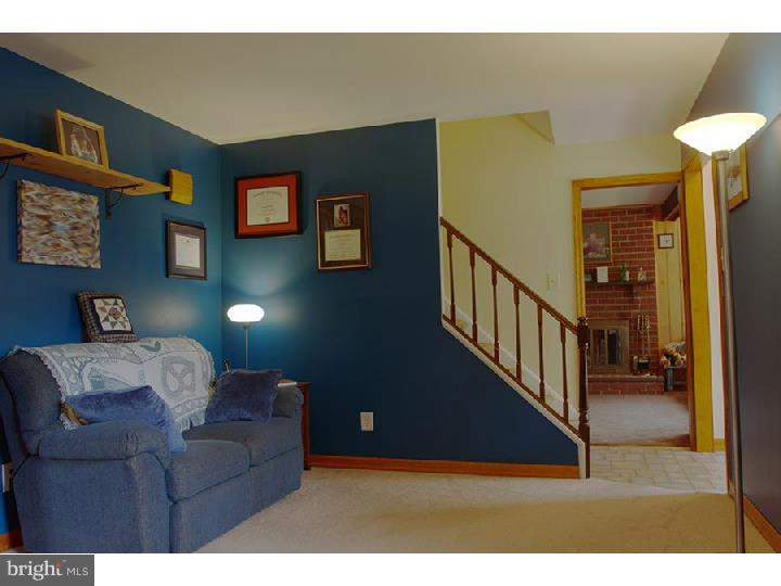 WHITFORD HILL - Residential