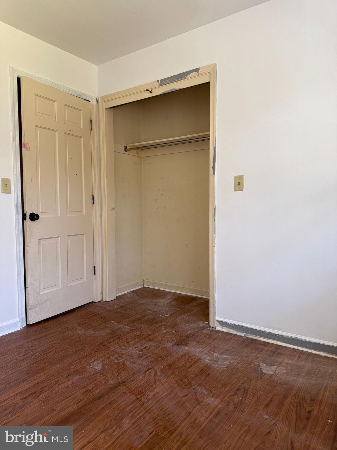 PEMBROKE HILLS - Residential